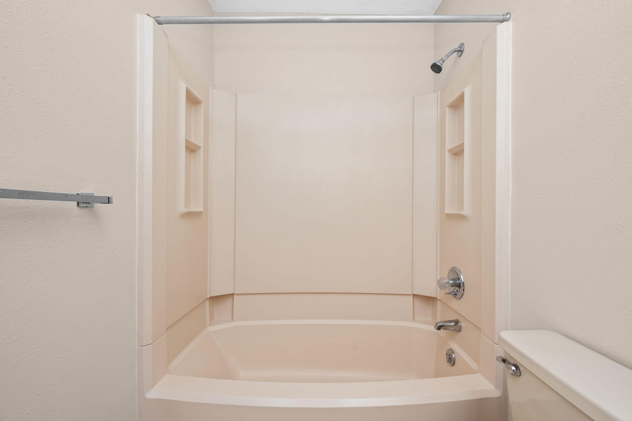 MARINA COVE VILLAGE PH 3 - Residential Lease
