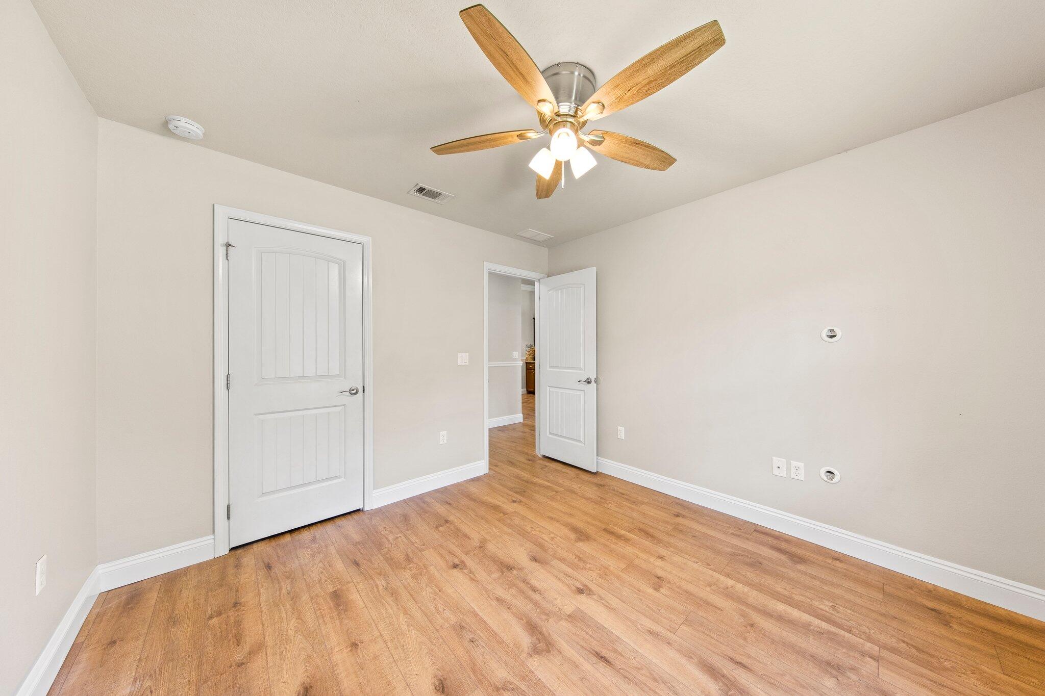 ALICIA PLACE - Residential Lease