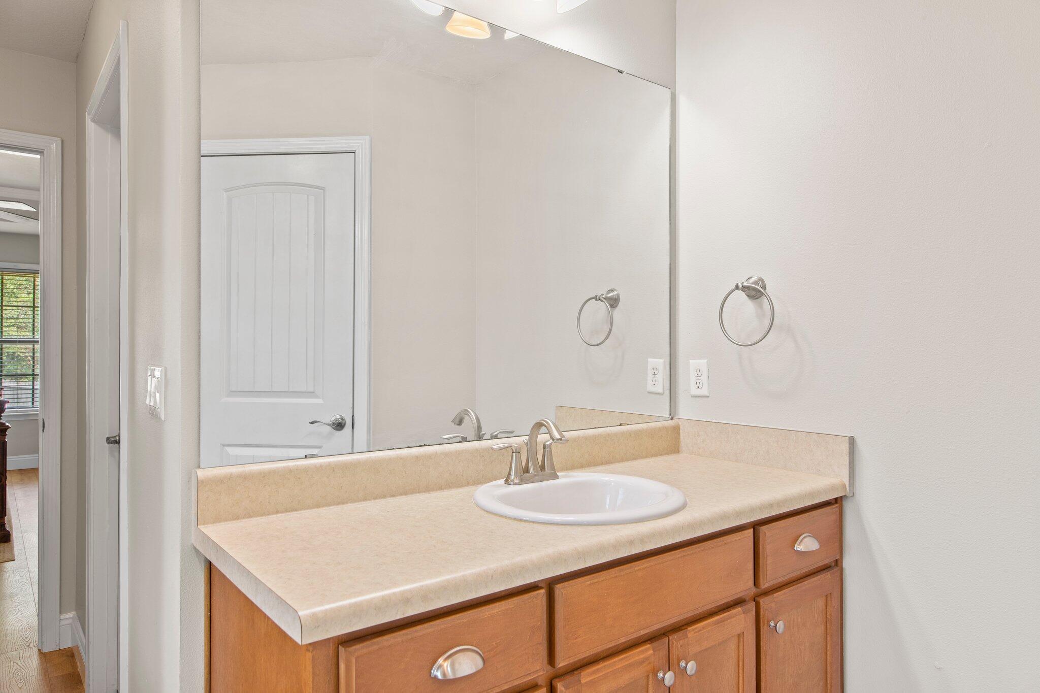 ALICIA PLACE - Residential Lease