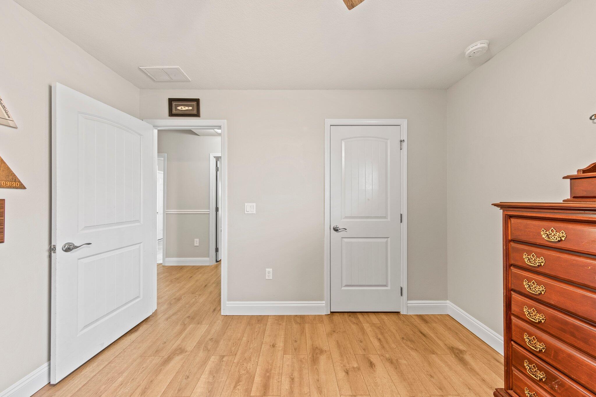 ALICIA PLACE - Residential Lease