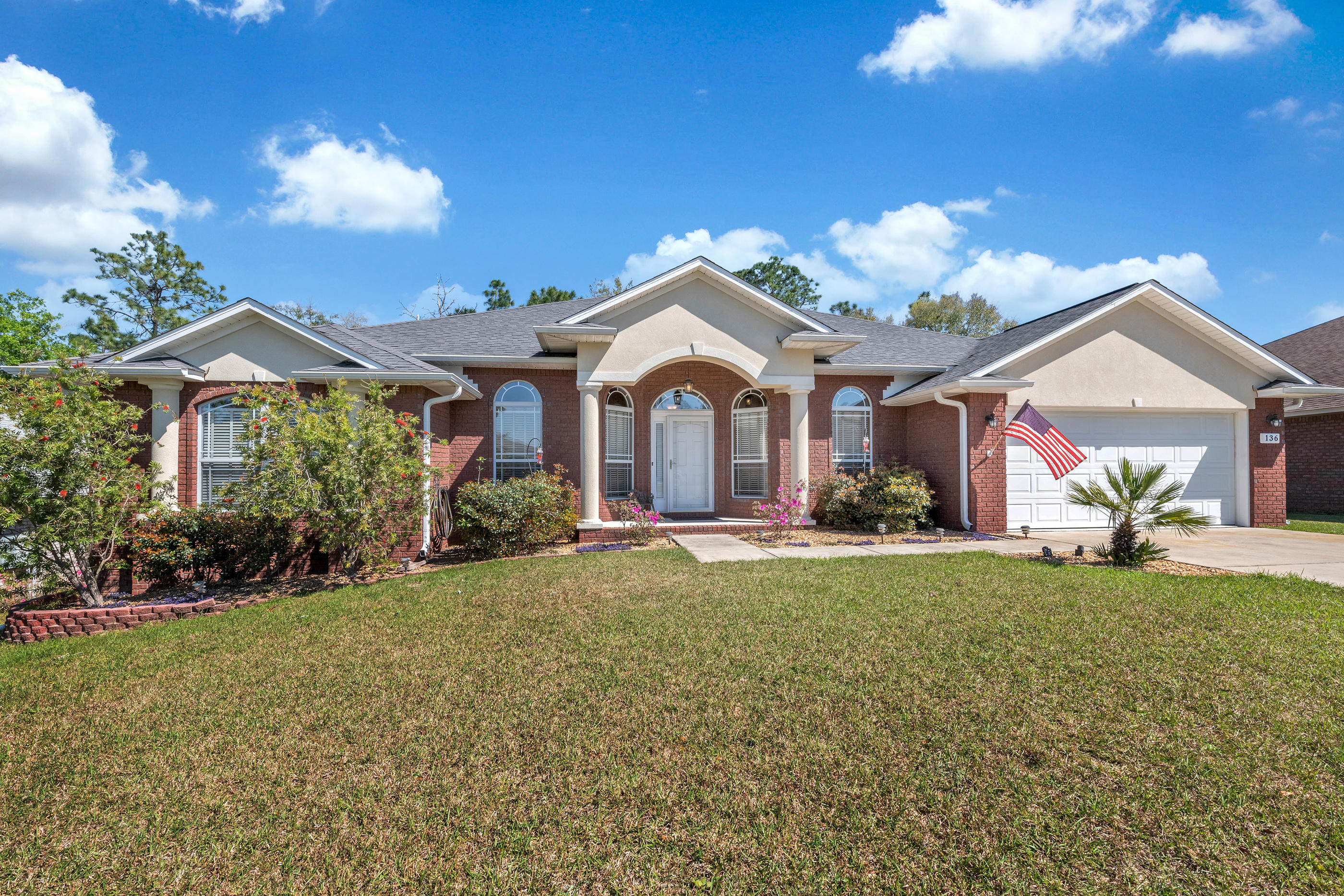 FOX VALLEY - Residential