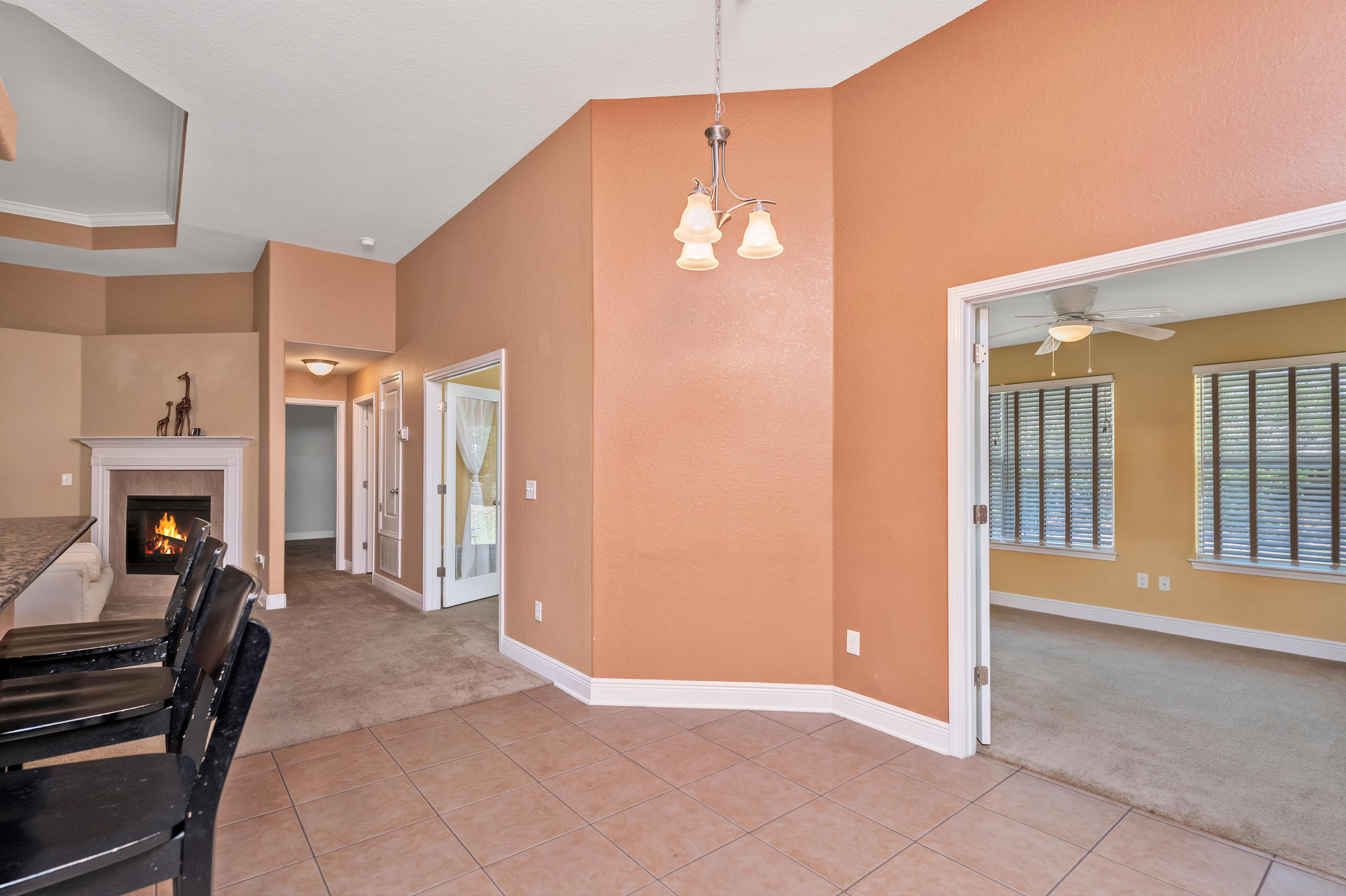 FOX VALLEY - Residential