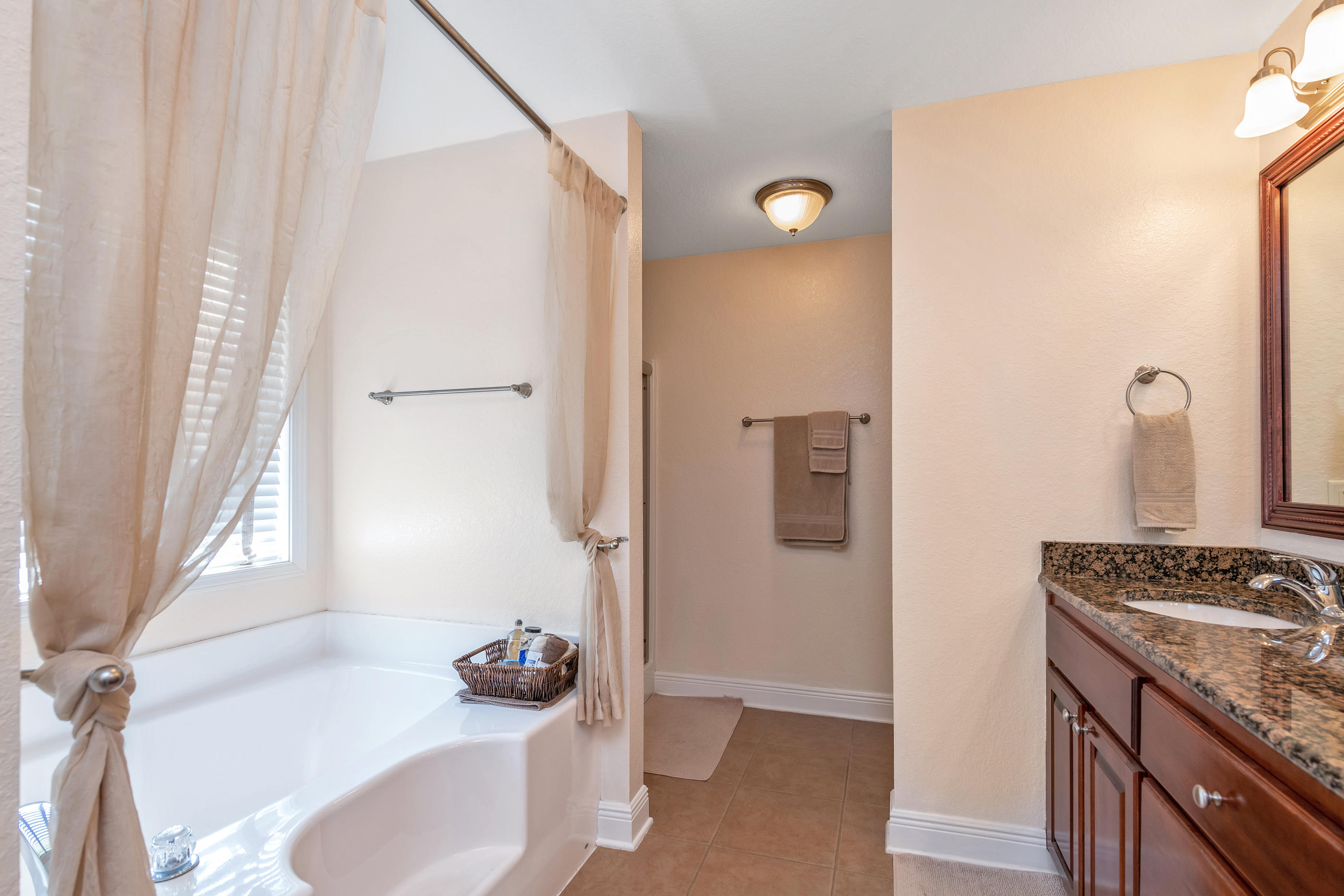 FOX VALLEY - Residential