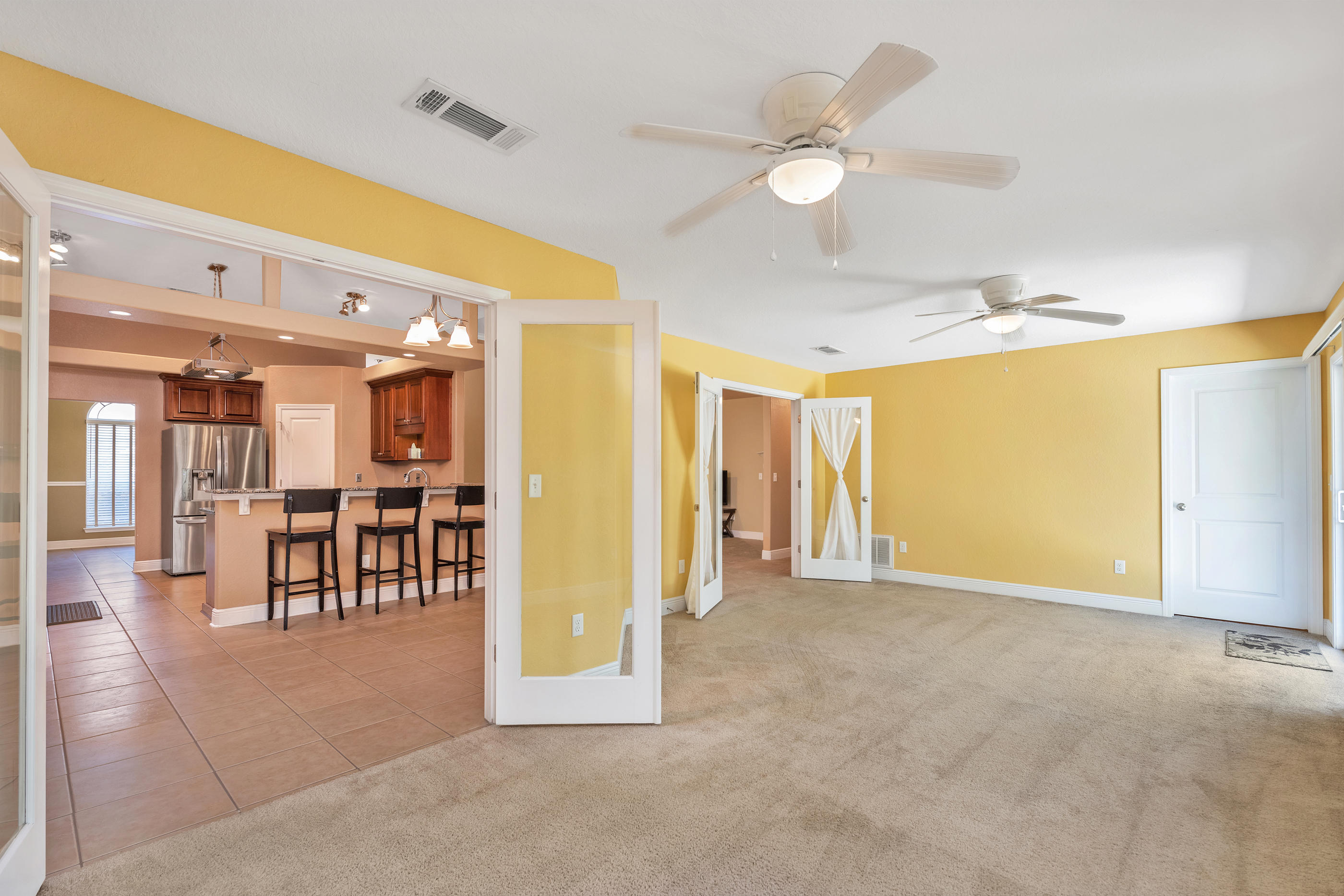 FOX VALLEY - Residential