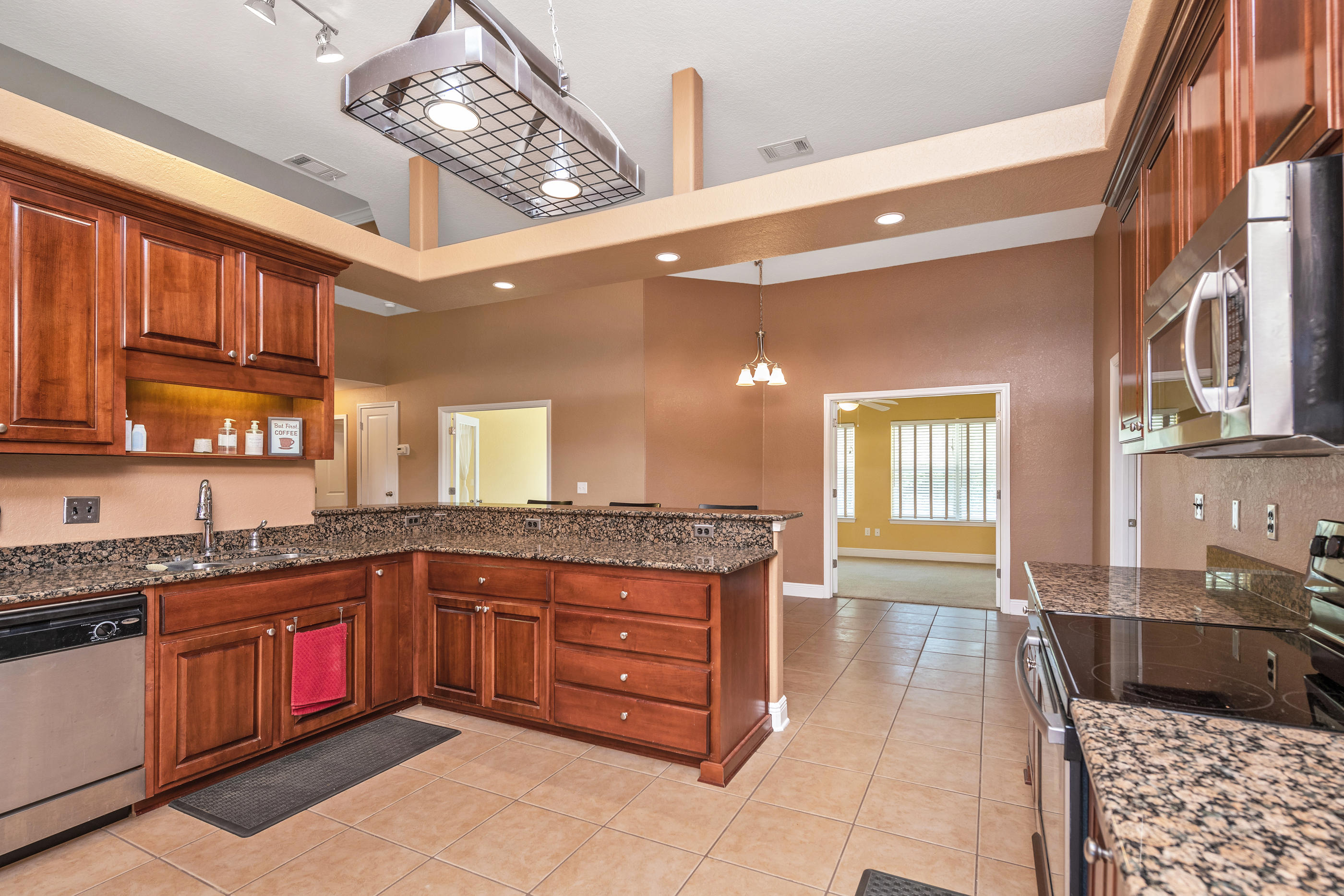 FOX VALLEY - Residential