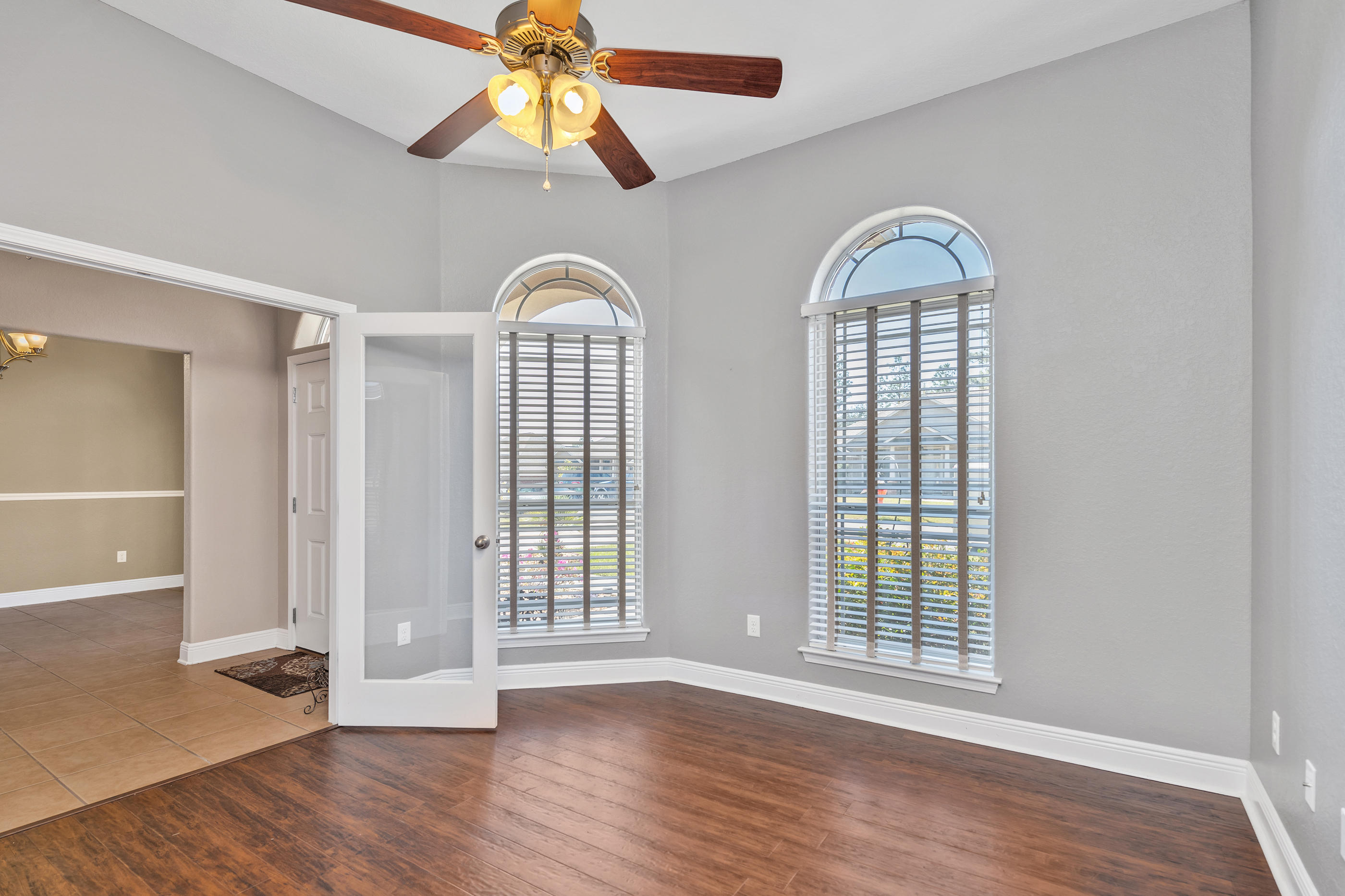 FOX VALLEY - Residential