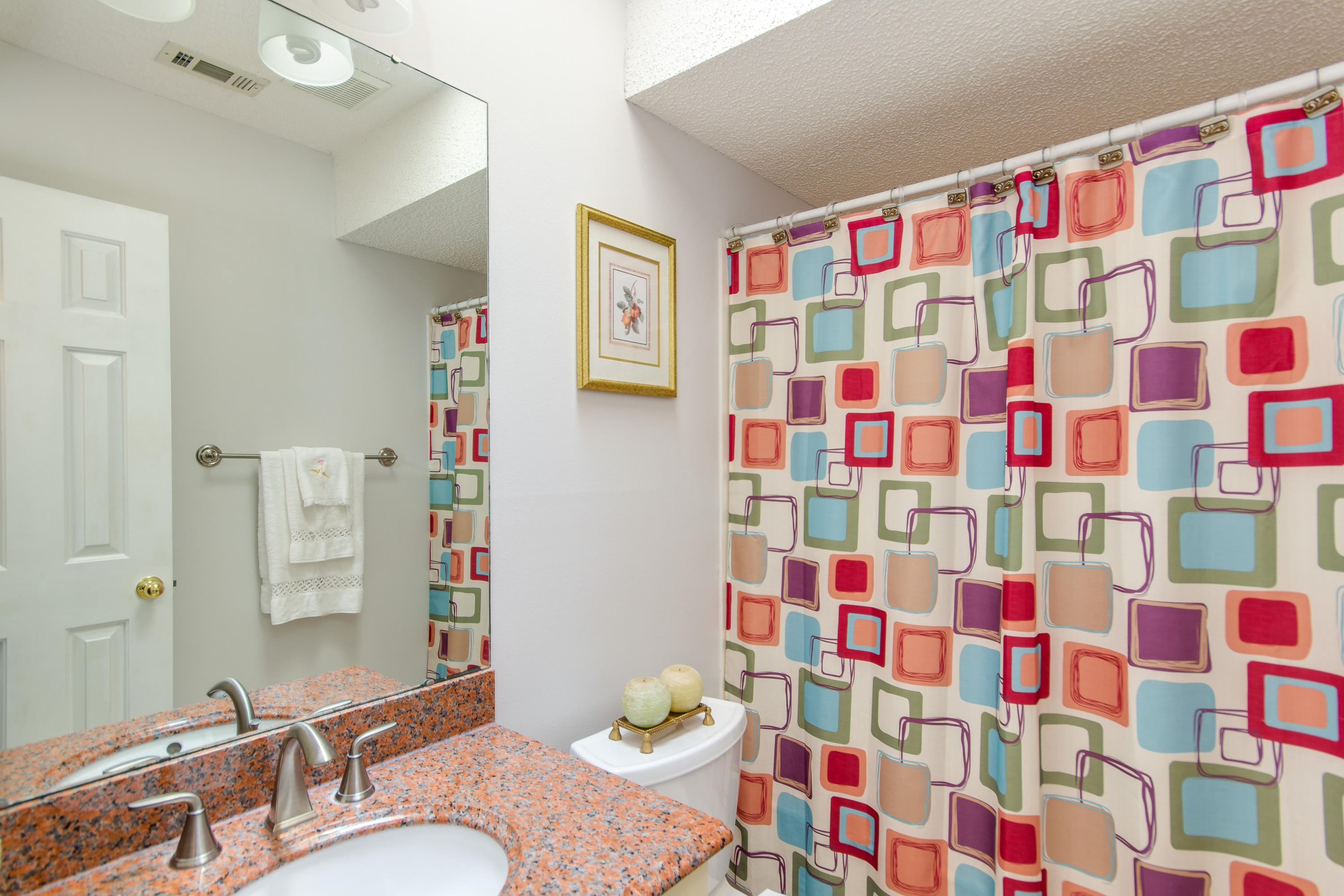 PARKWOOD LANE BLUEWATER BAY - Residential