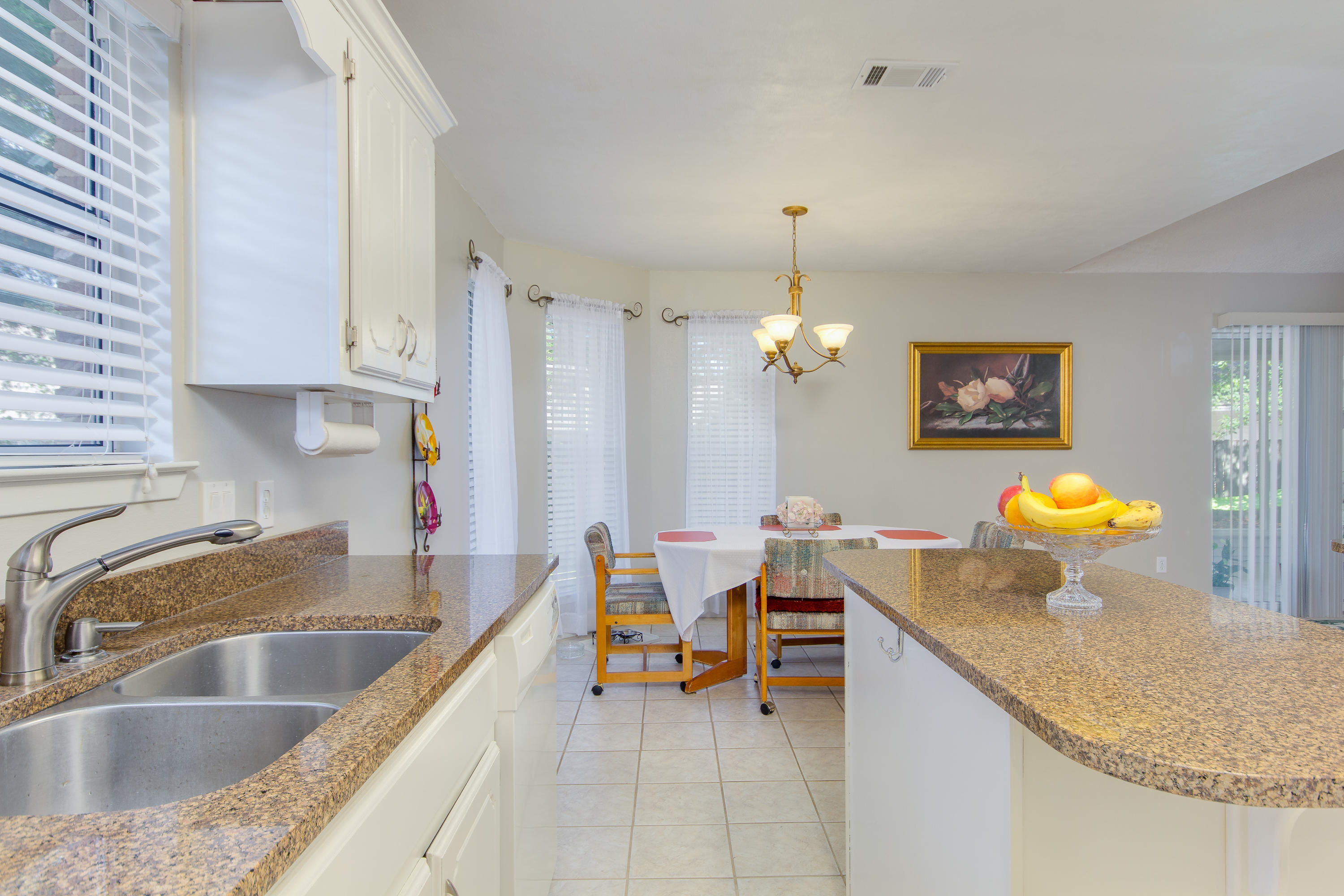 PARKWOOD LANE BLUEWATER BAY - Residential