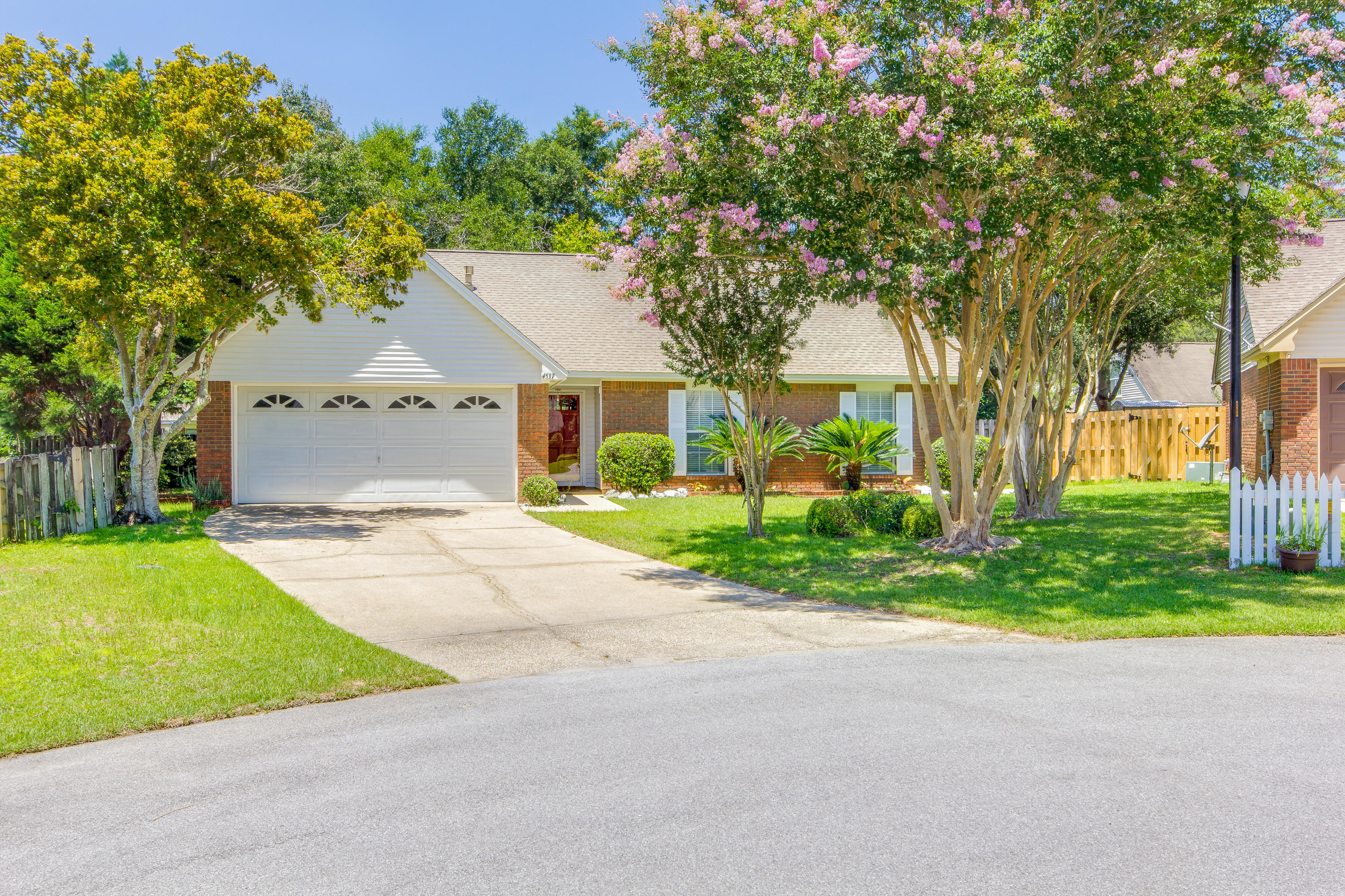 PARKWOOD LANE BLUEWATER BAY - Residential