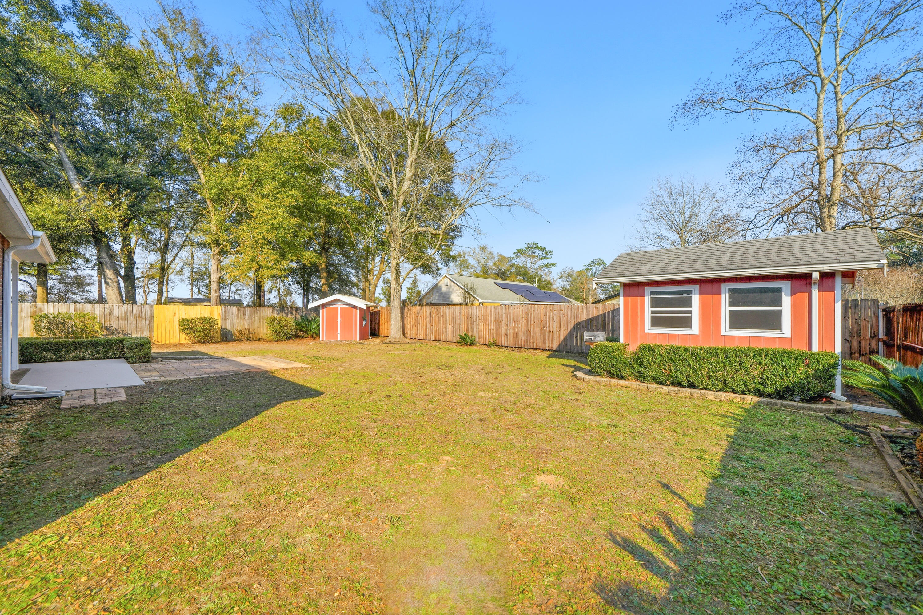 QUIET OAKS S/D - Residential