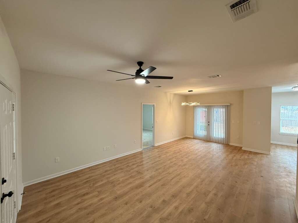 QUIET OAKS S/D - Residential