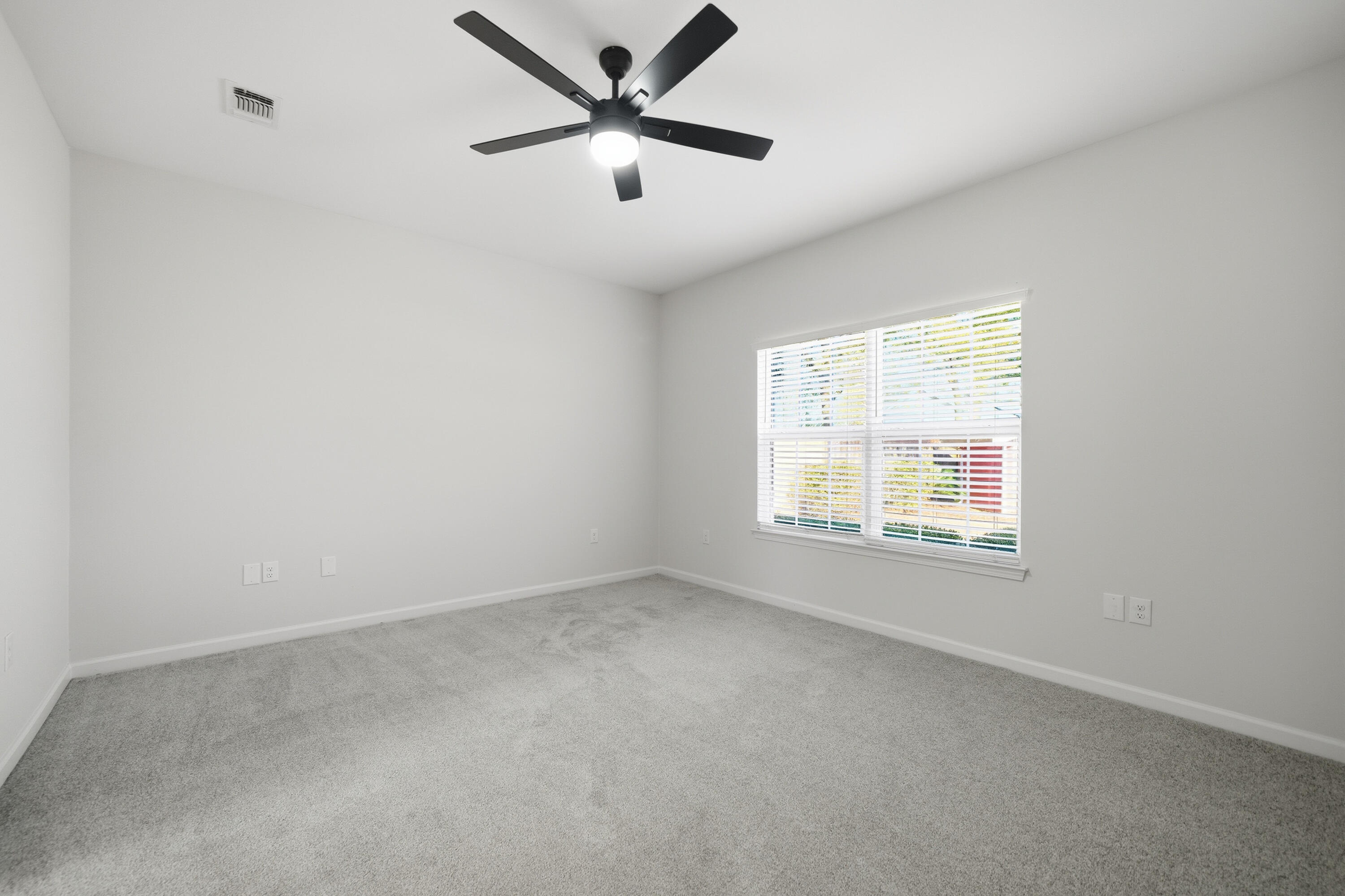 QUIET OAKS S/D - Residential