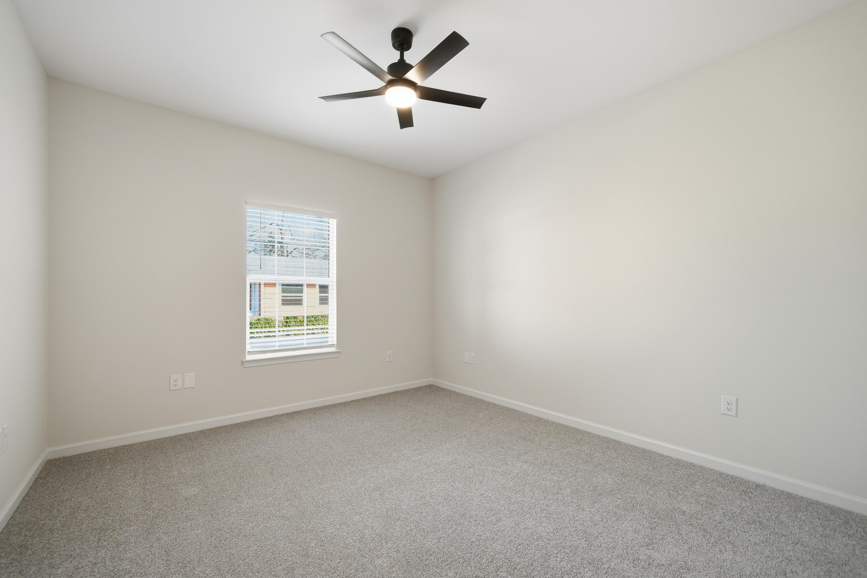 QUIET OAKS S/D - Residential