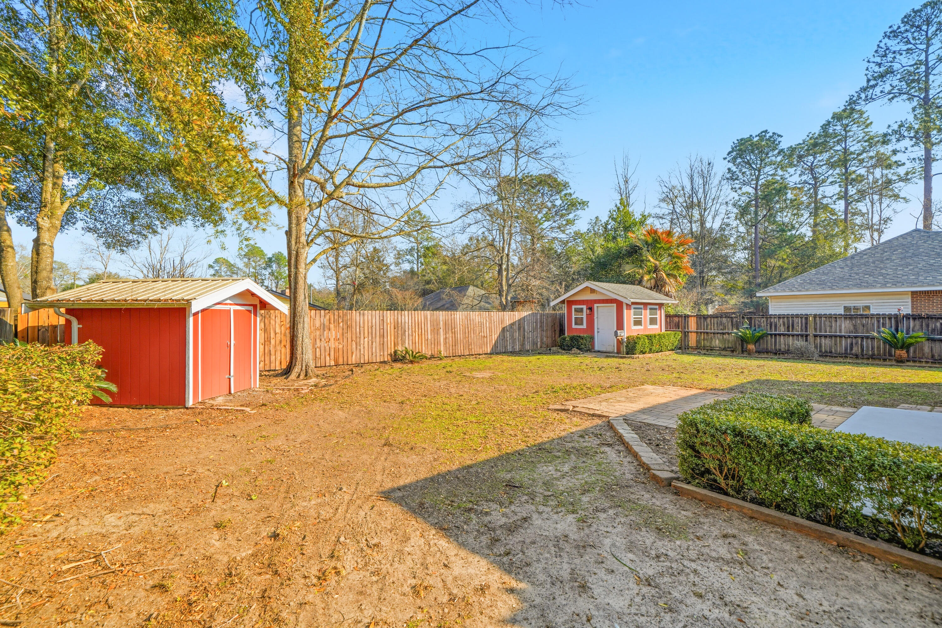 QUIET OAKS S/D - Residential