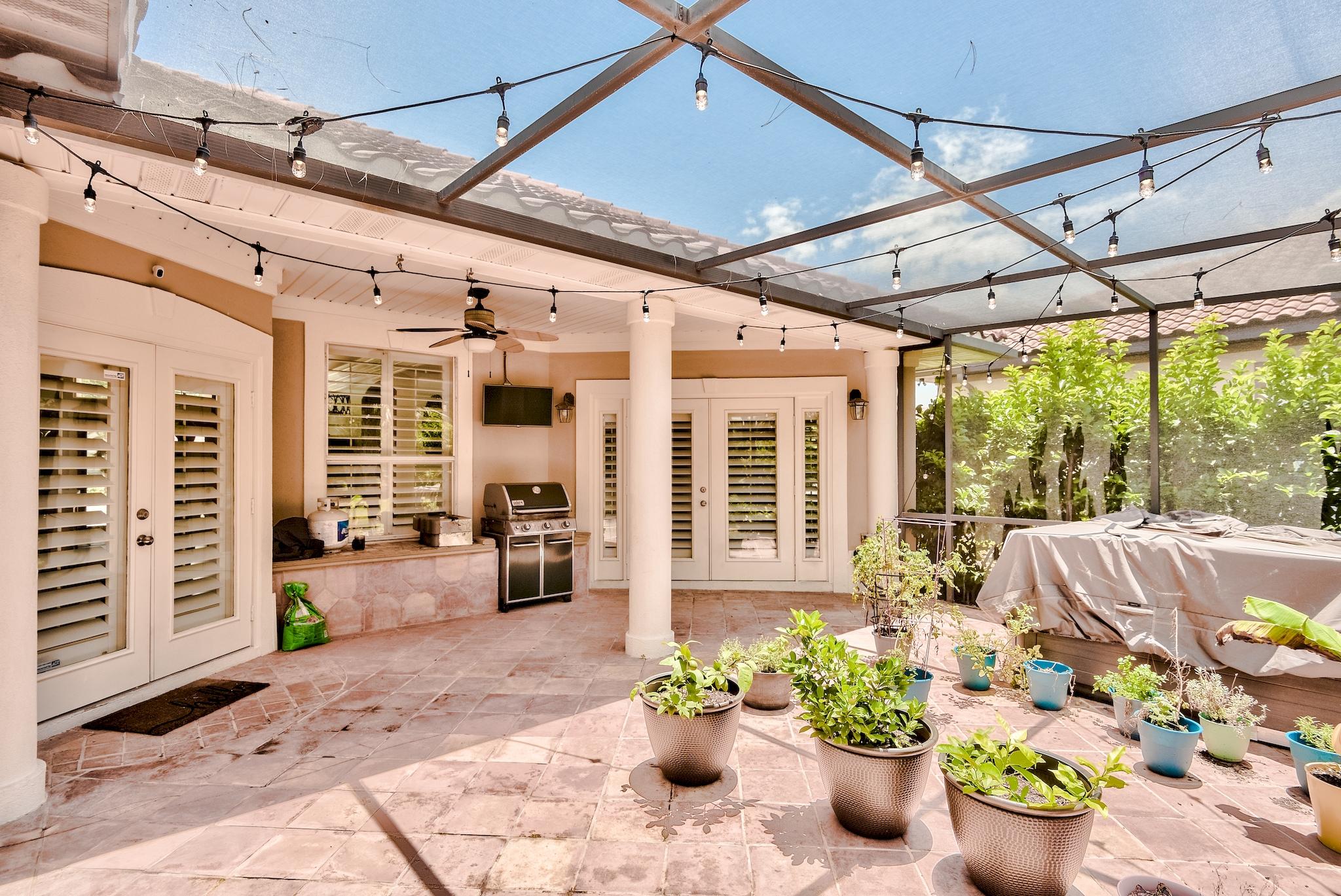 Emerald Bay - Residential