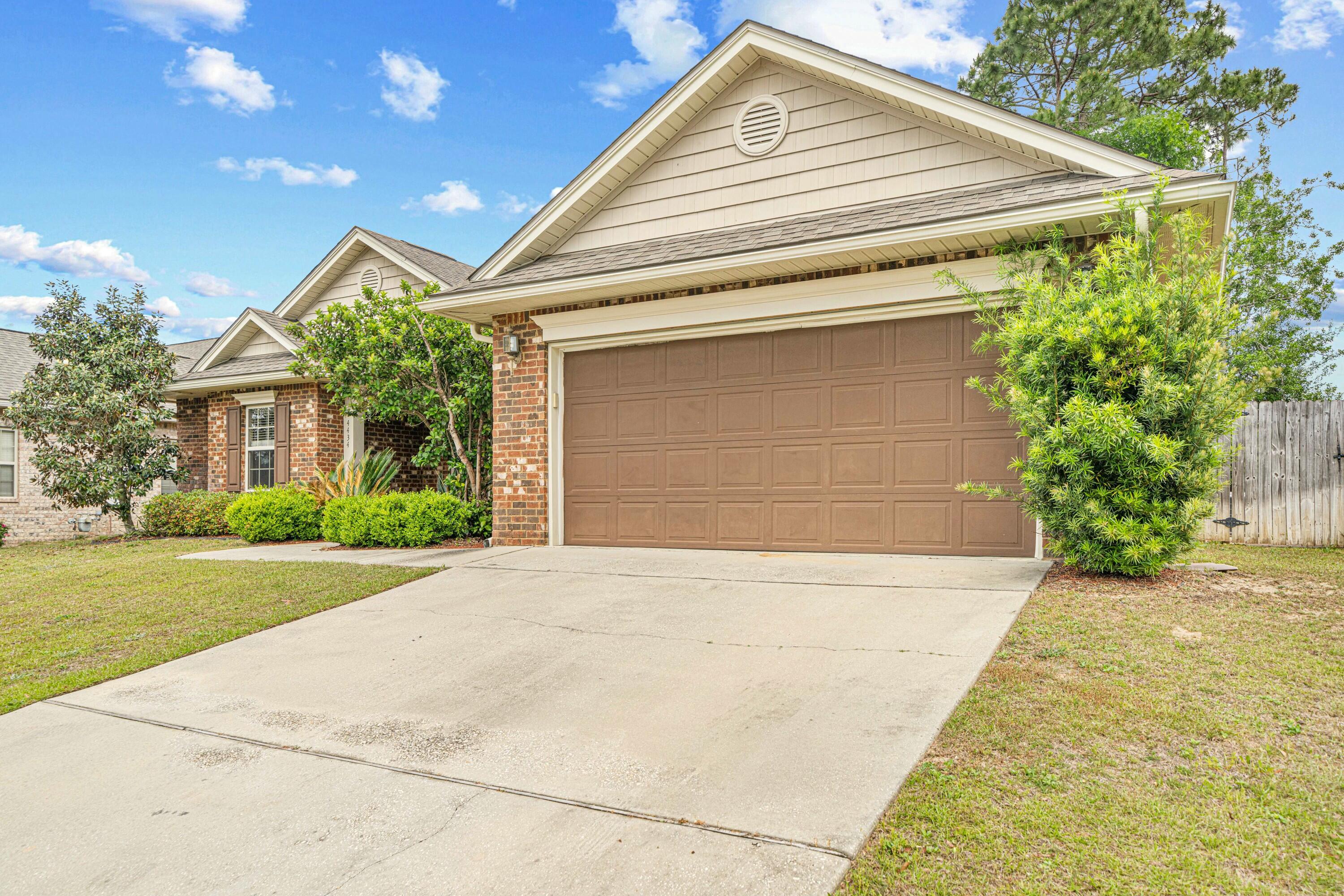 DUGGAN POND ESTATES - Residential