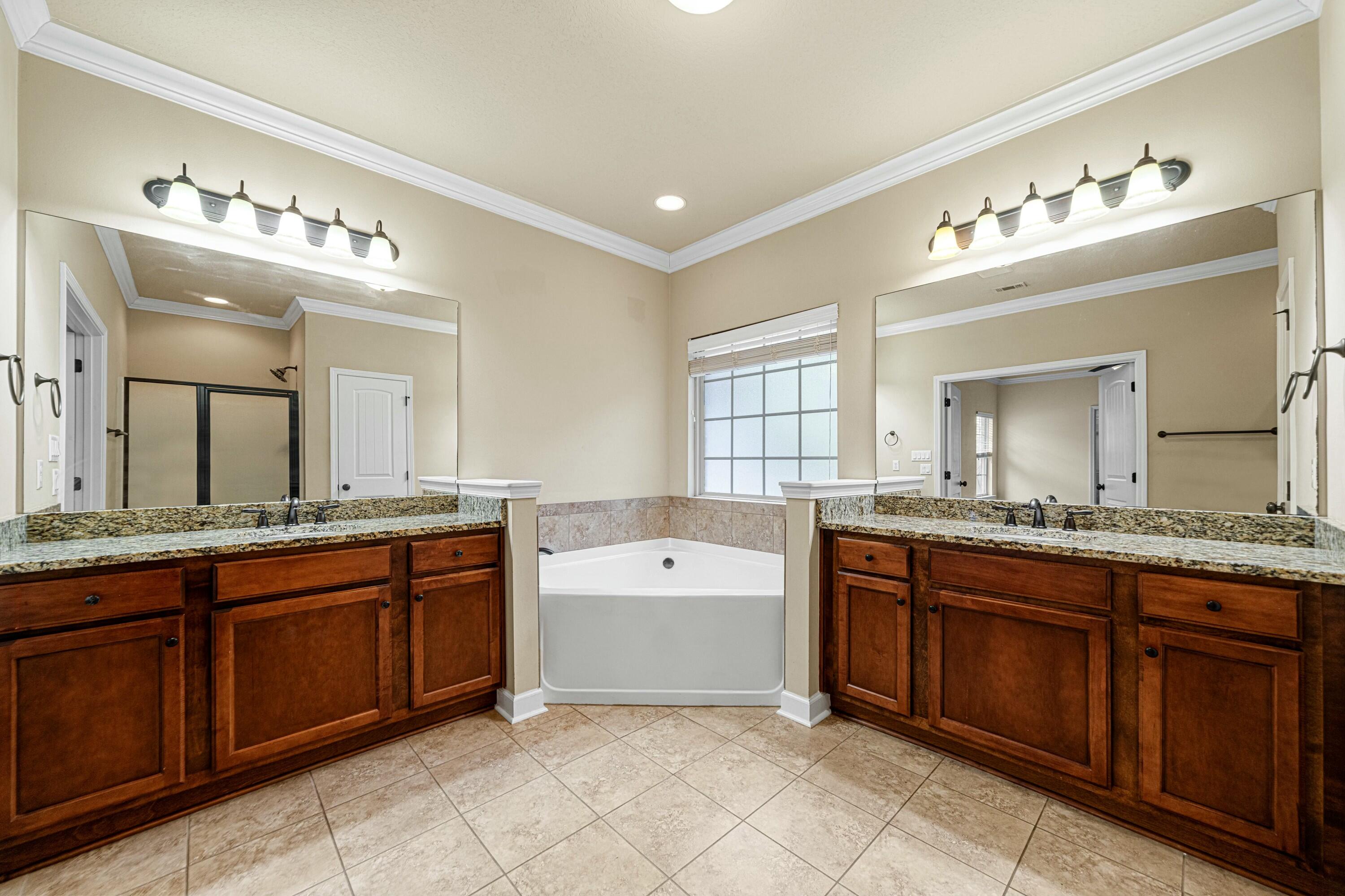 DUGGAN POND ESTATES - Residential
