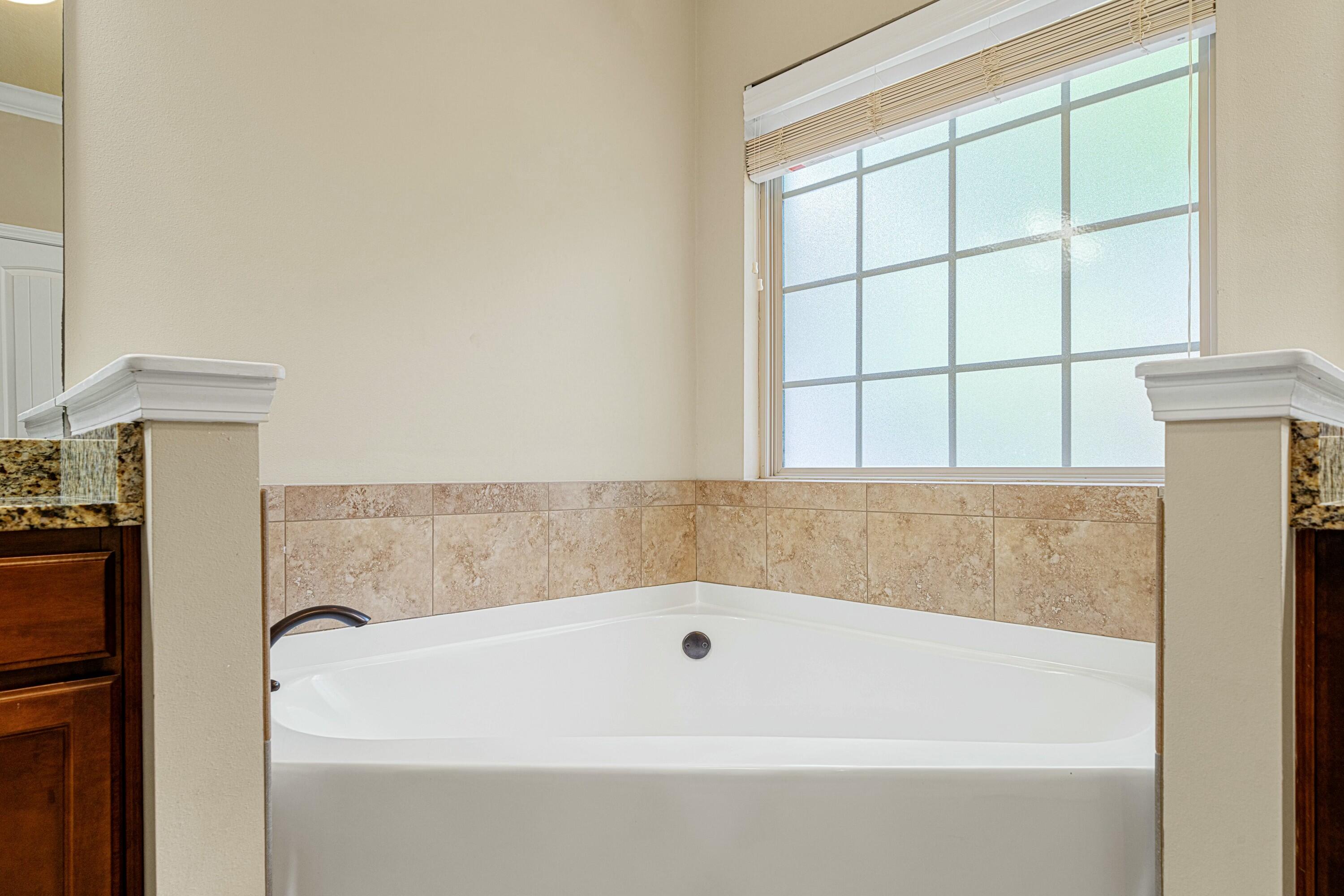 DUGGAN POND ESTATES - Residential