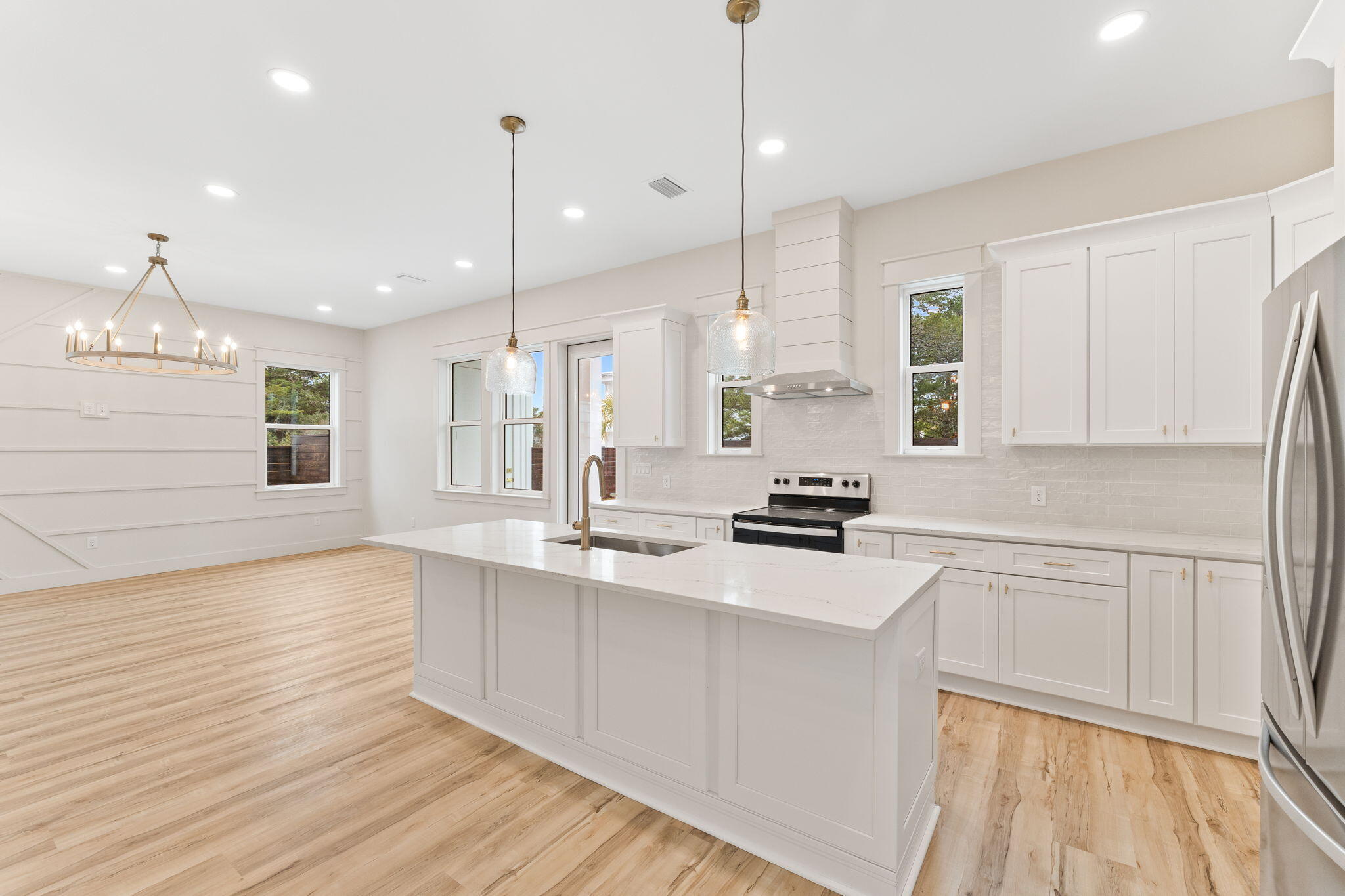 FRANGISTA BEACH 2ND ADDN - Residential