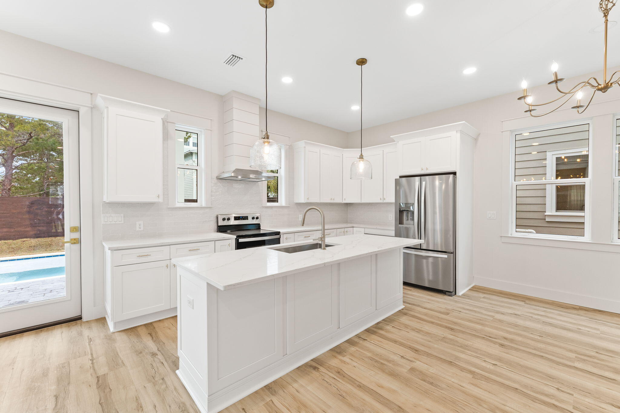 FRANGISTA BEACH 2ND ADDN - Residential