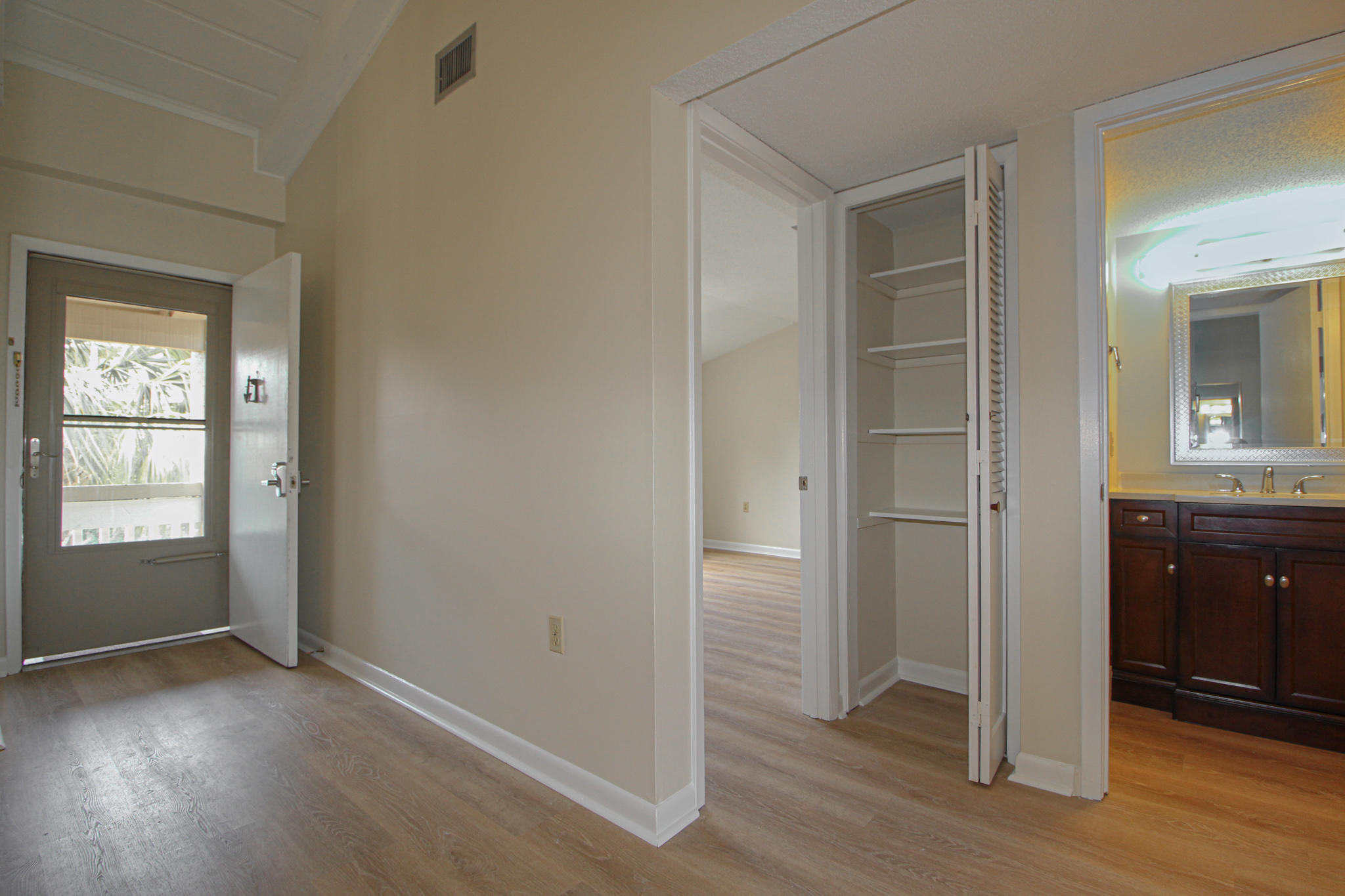 CHATEAU LA MER CONDO - Residential