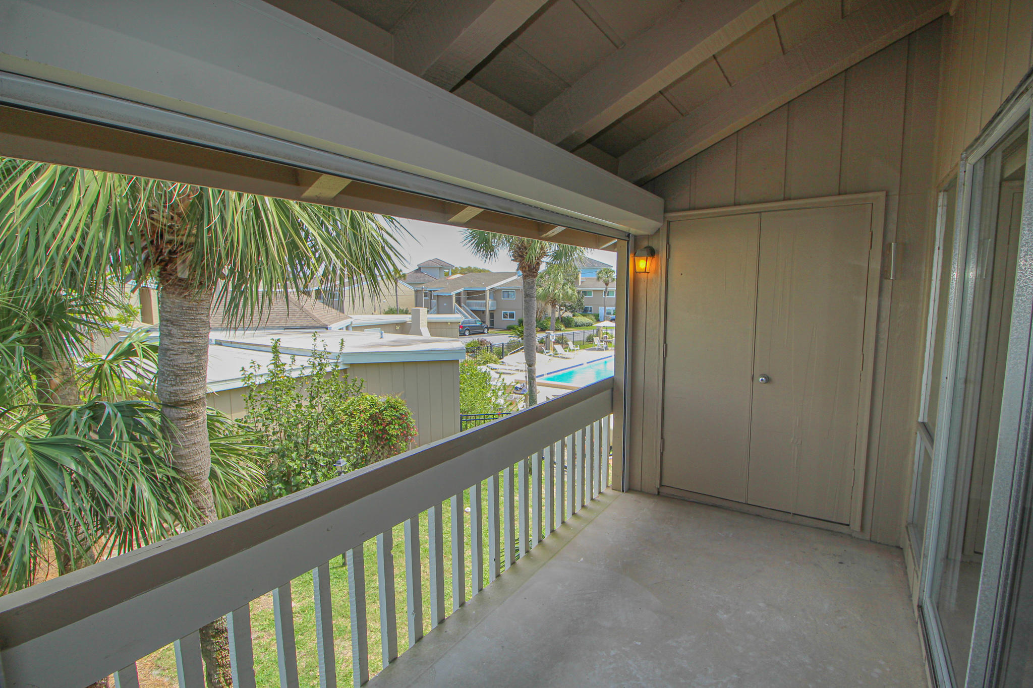 CHATEAU LA MER CONDO - Residential