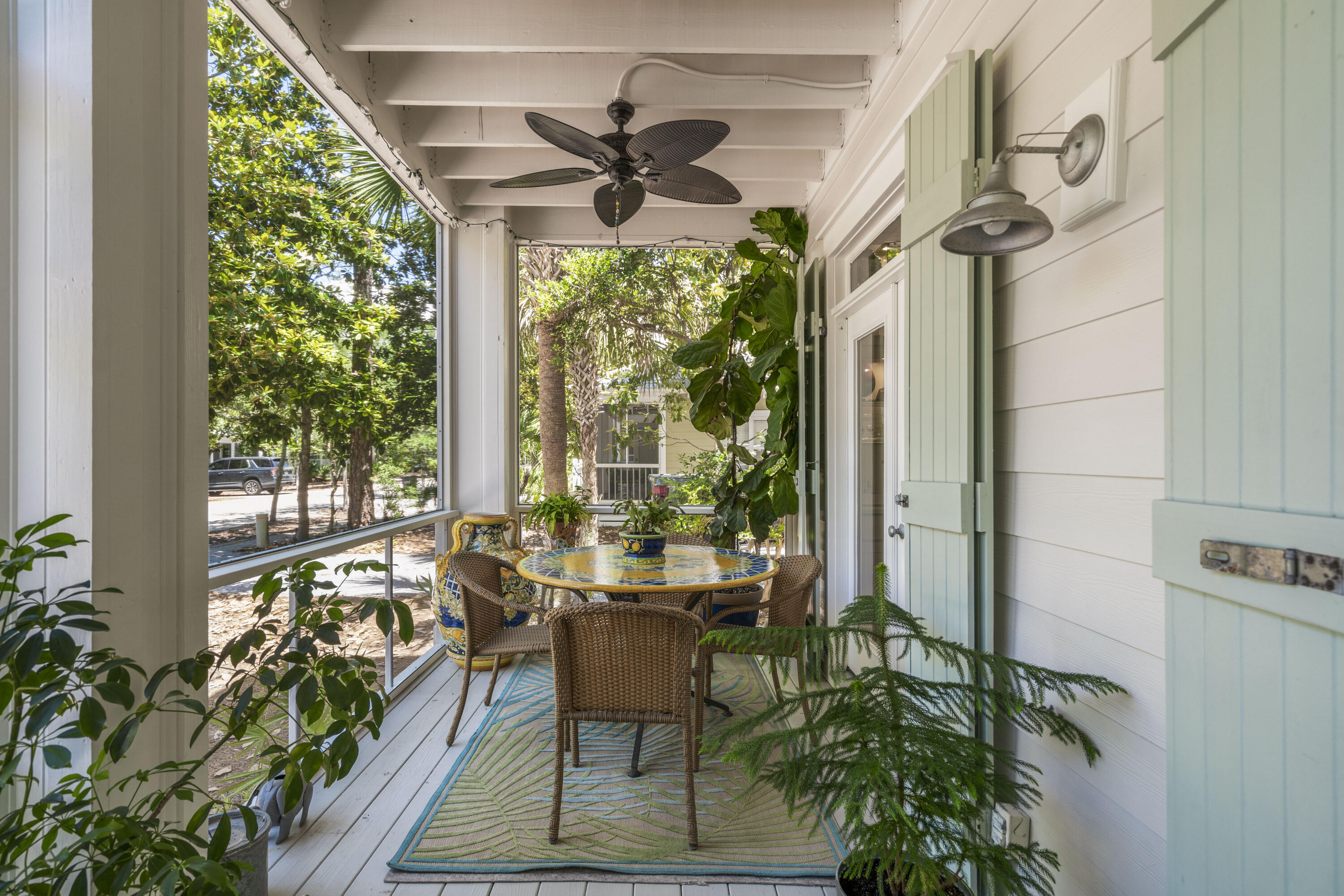 GROVE BY THE SEA - Residential