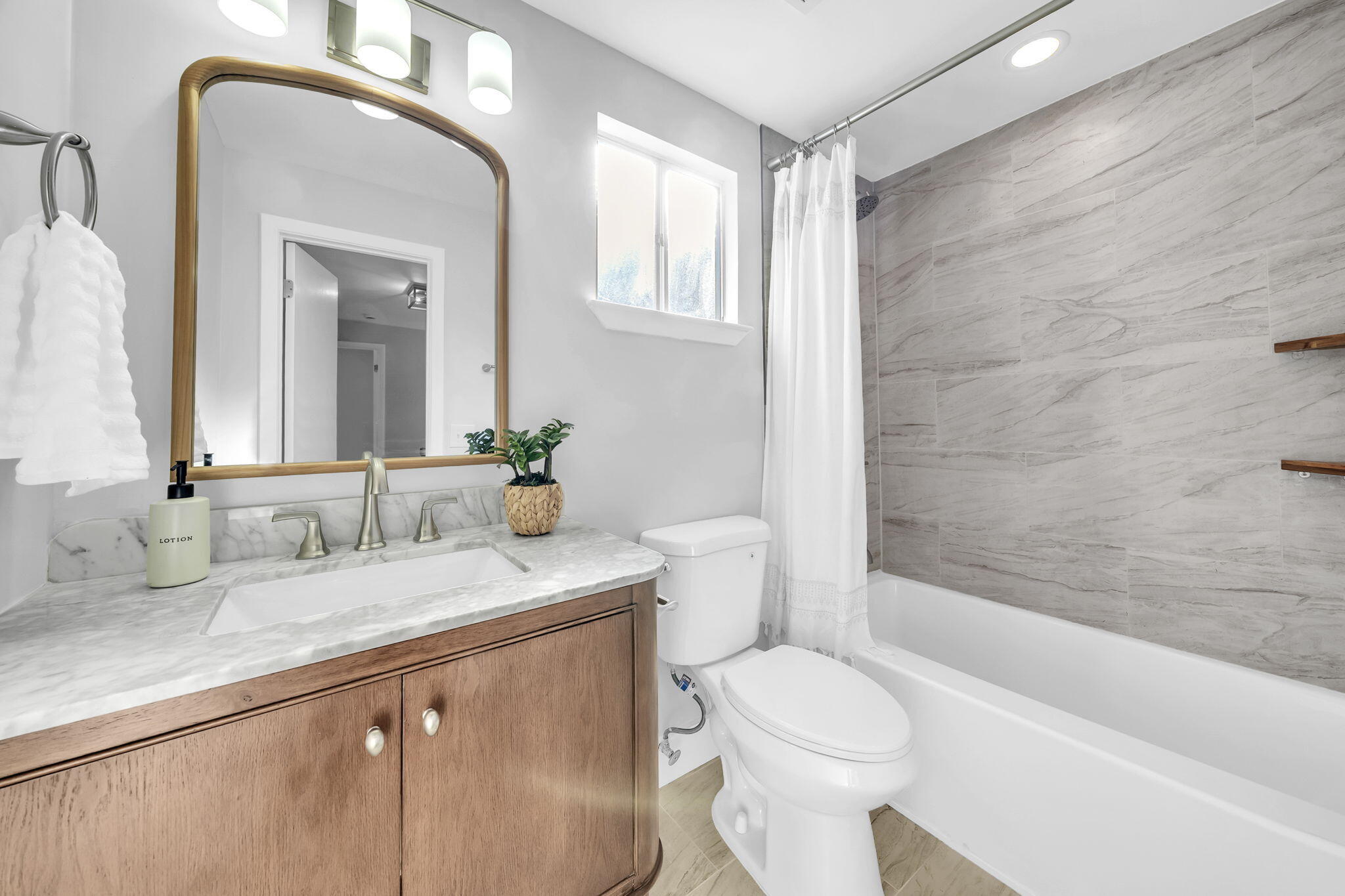 BAYOU POQUITO S/D - Residential