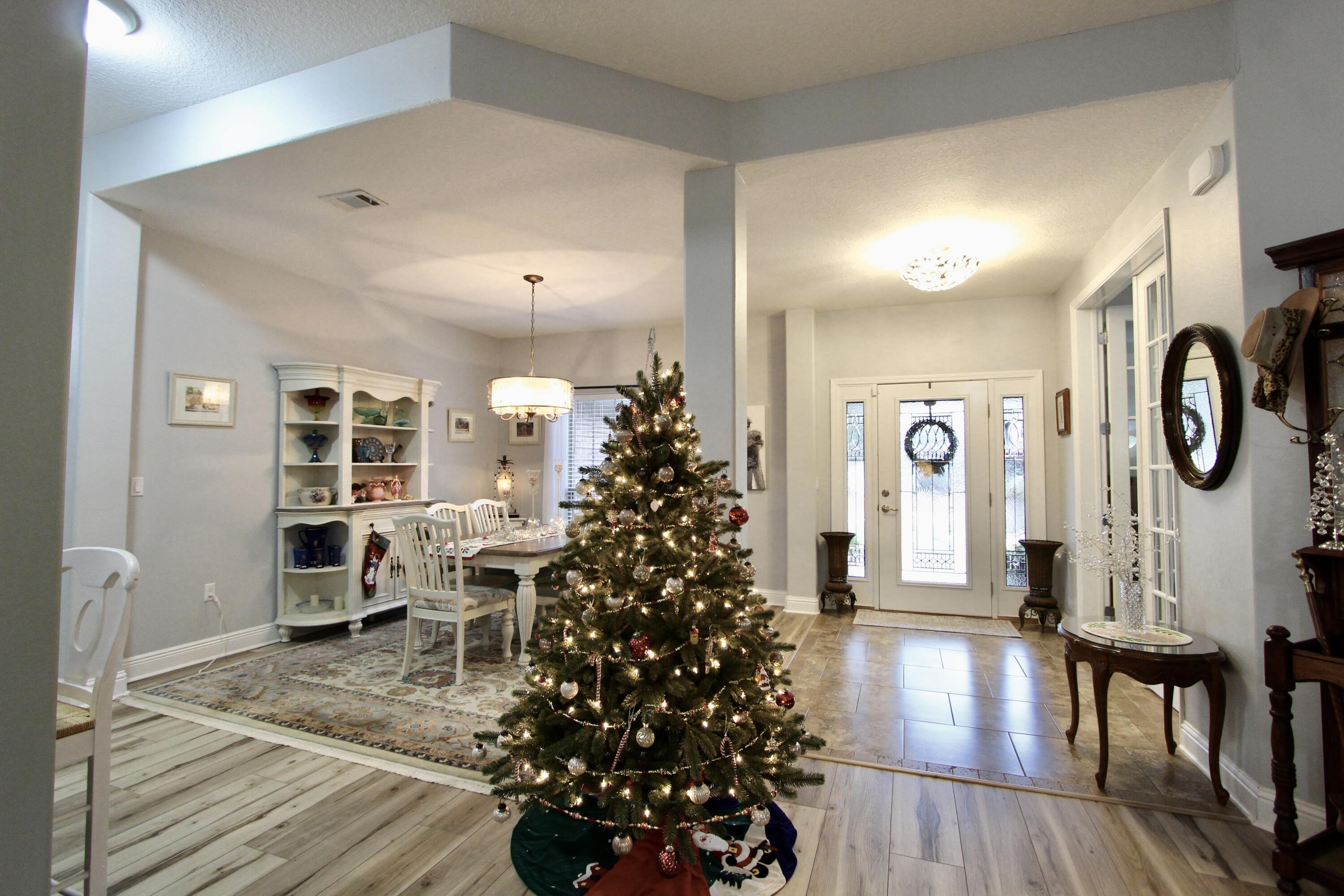 WINDMEADOWS - Residential