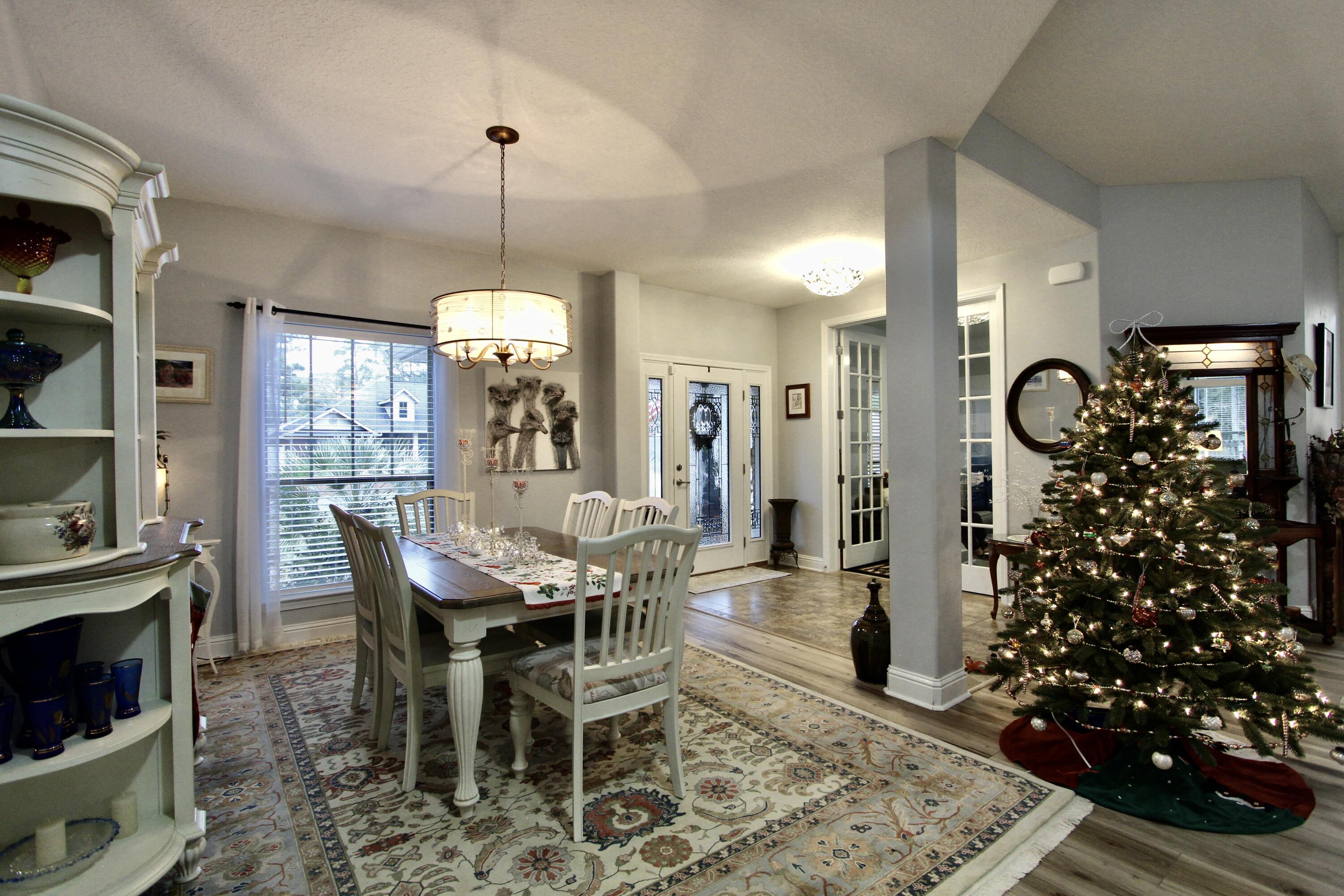 WINDMEADOWS - Residential