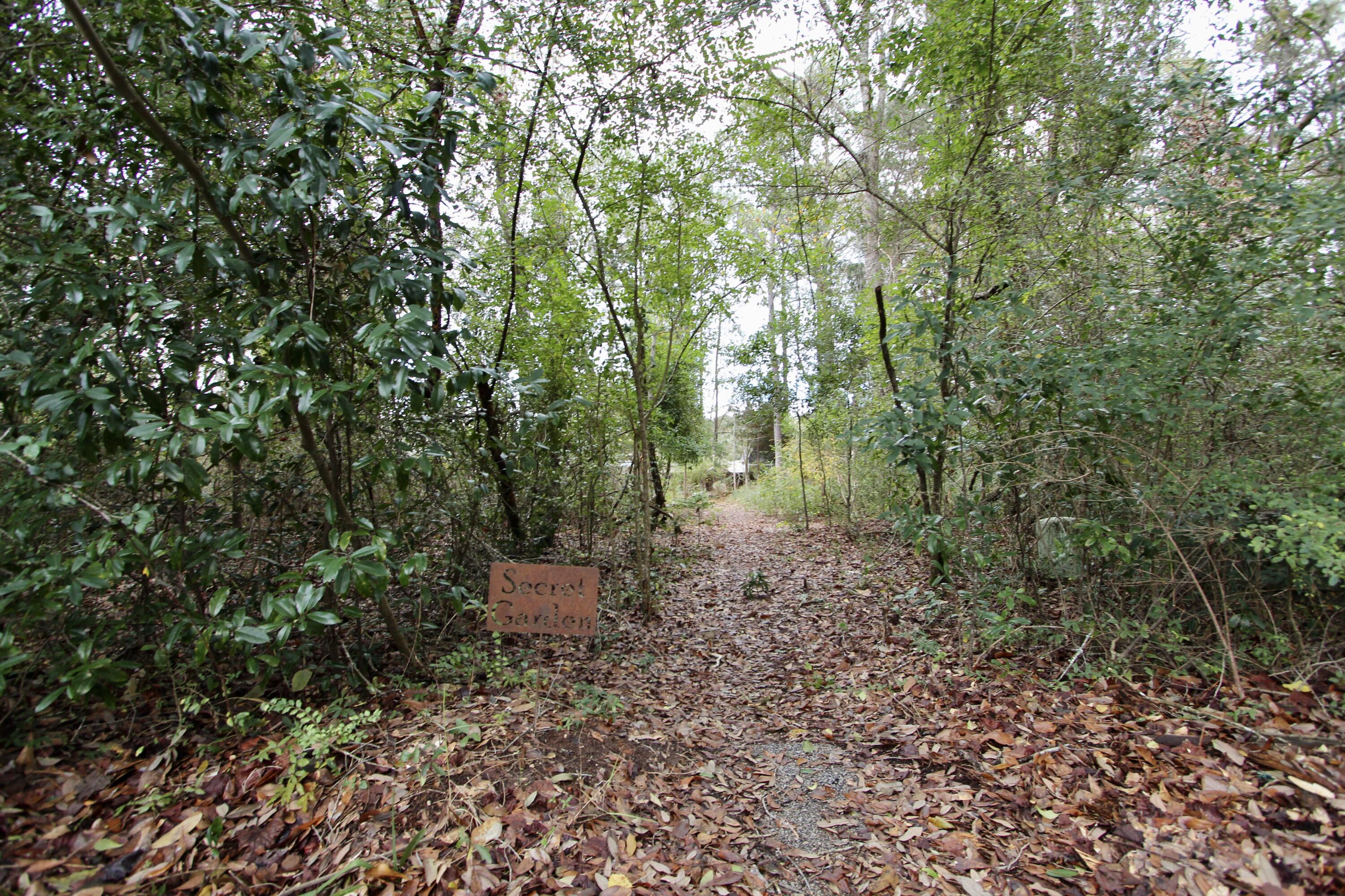 WINDMEADOWS - Residential