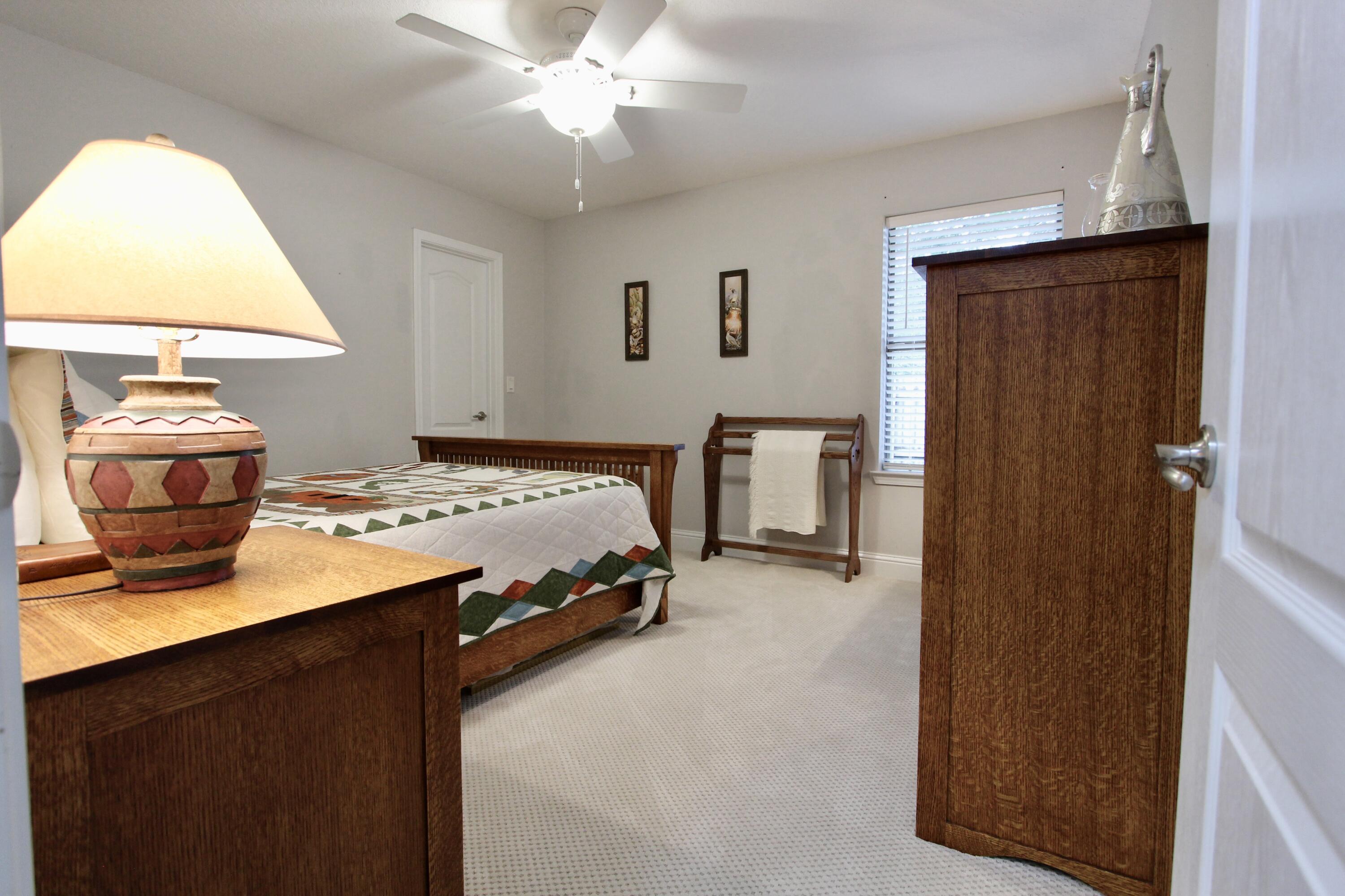 WINDMEADOWS - Residential