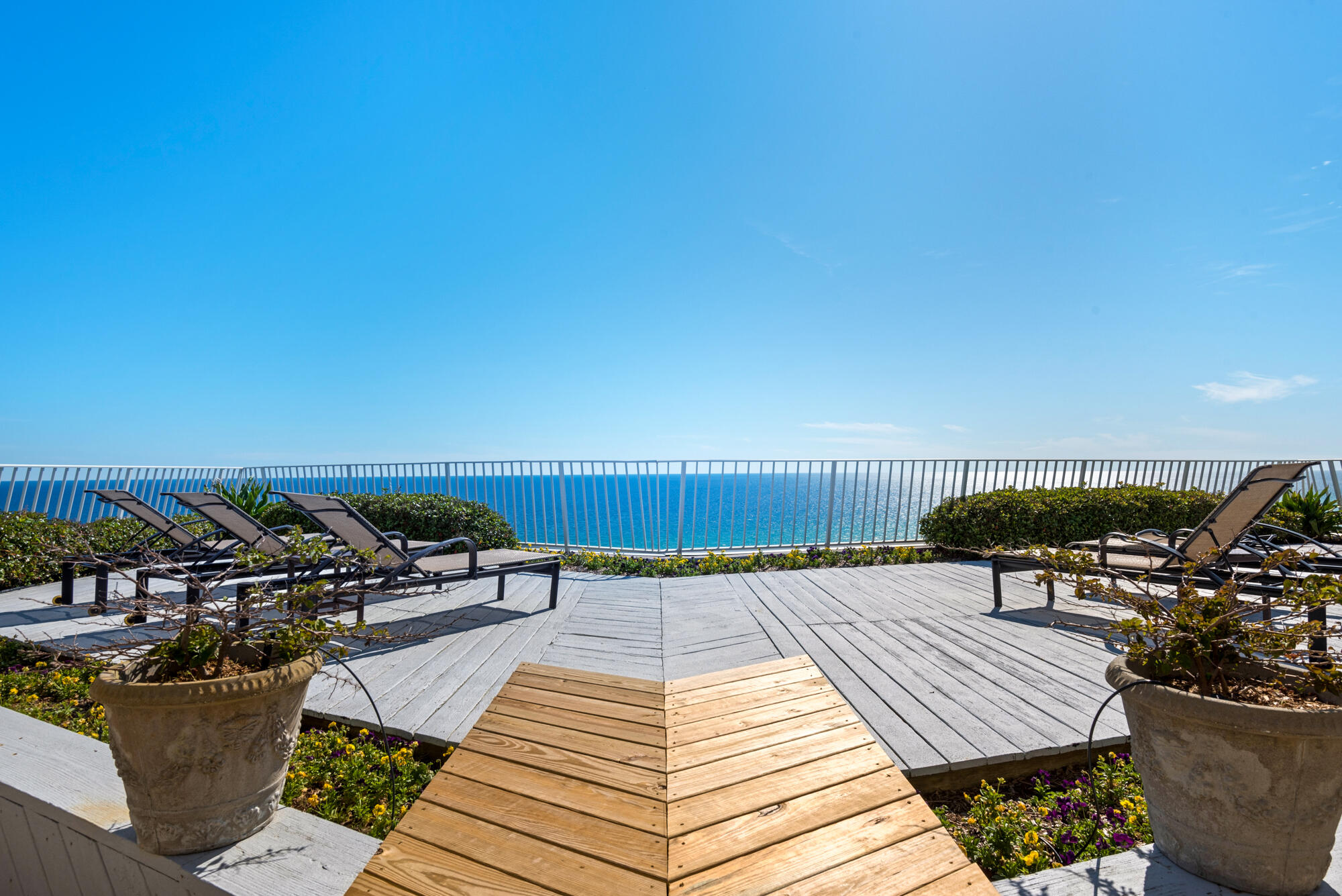 EDGEWATER BEACH CONDO PH 2 - Residential