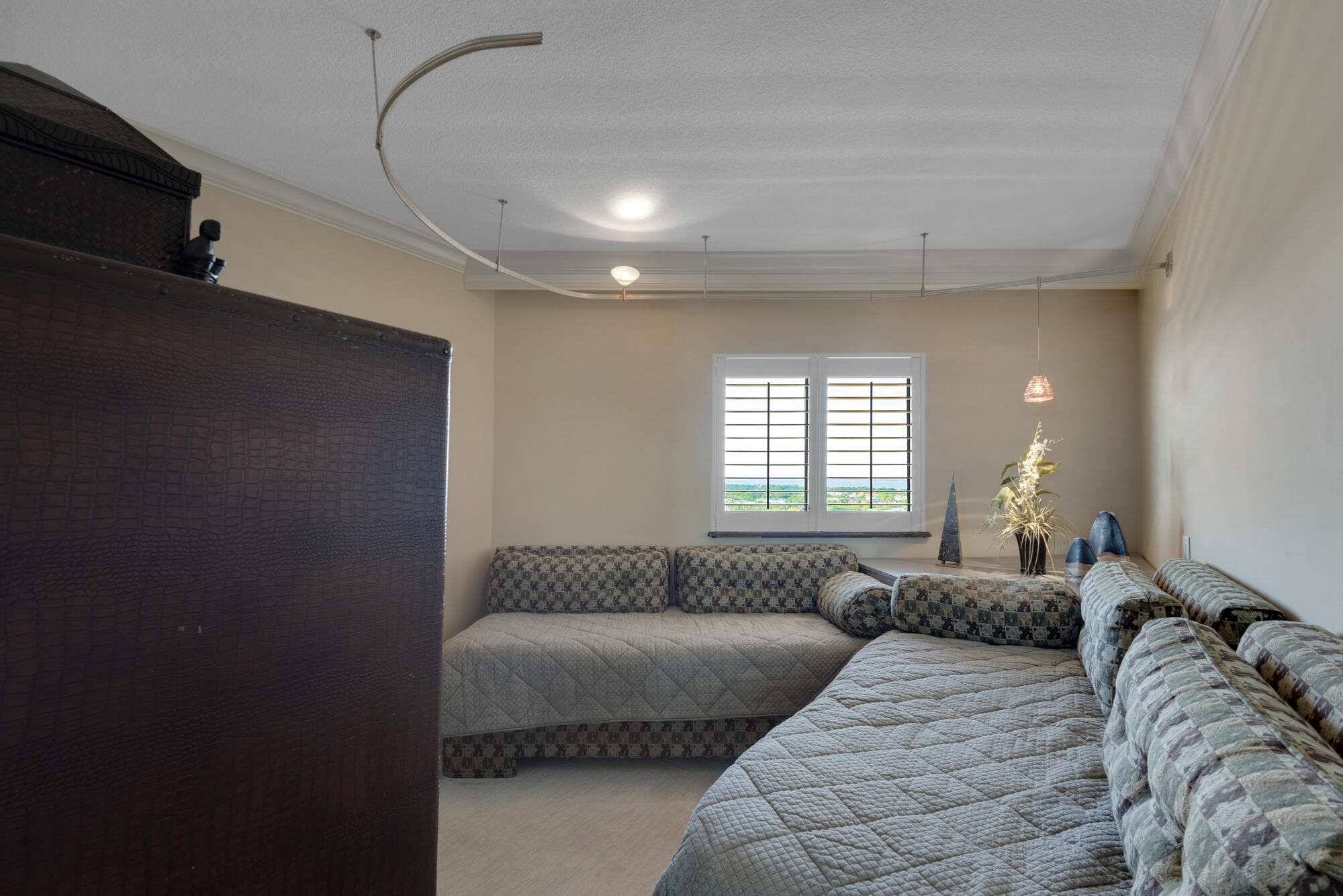 EDGEWATER BEACH CONDO PH 2 - Residential