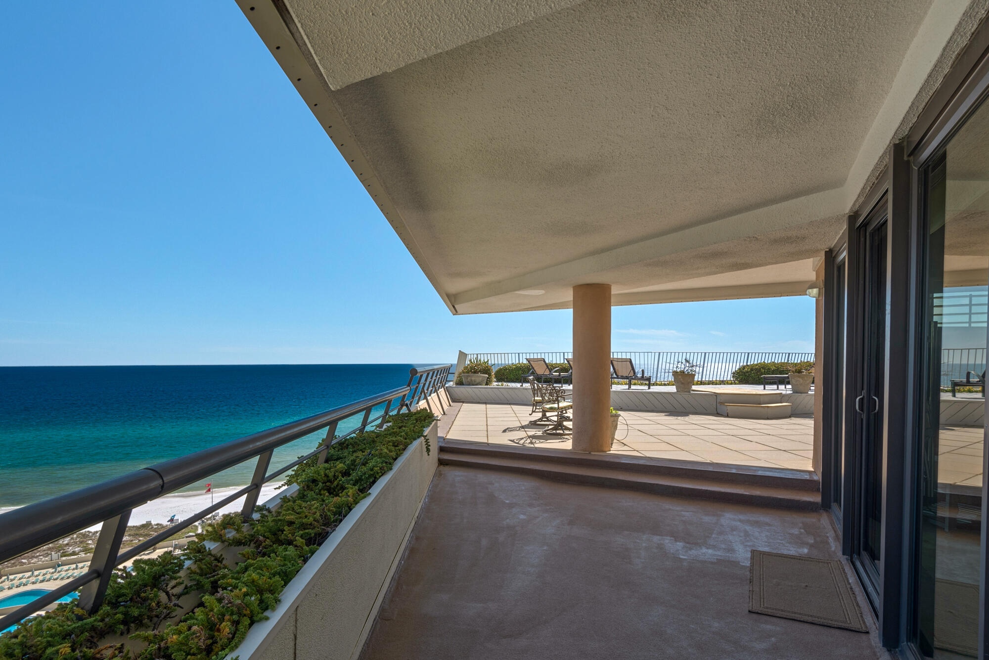EDGEWATER BEACH CONDO PH 2 - Residential