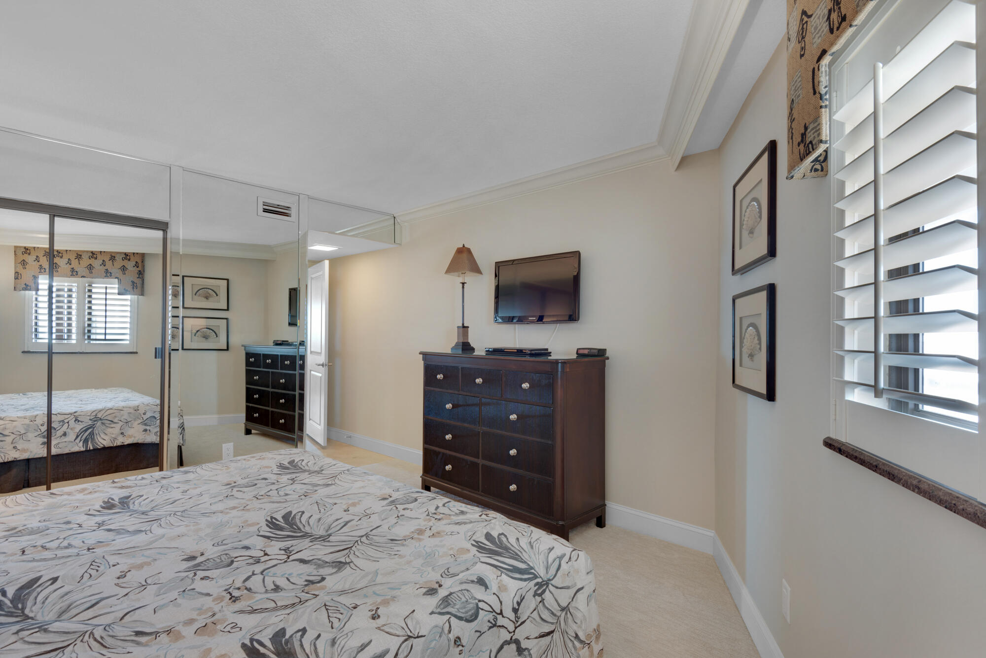 EDGEWATER BEACH CONDO PH 2 - Residential