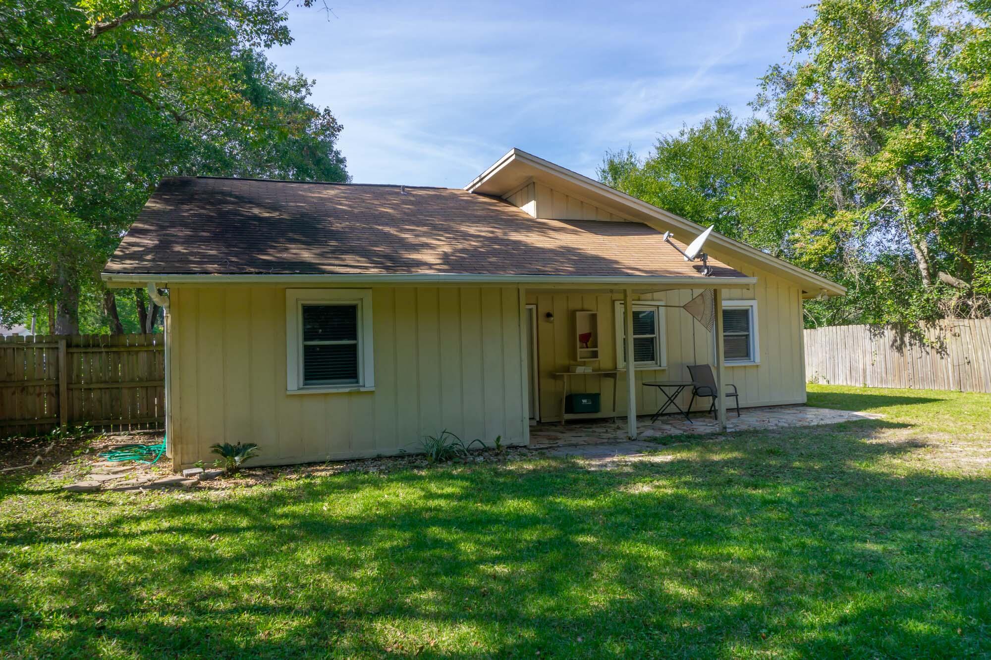 KELLYS 3RD ADDN TO DESTIN - Residential