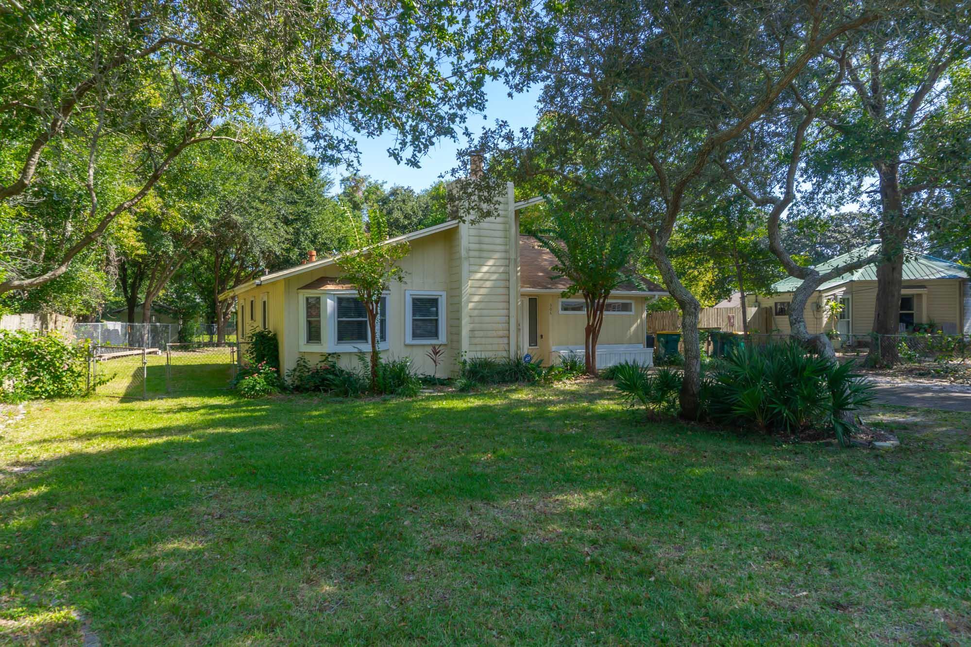 KELLYS 3RD ADDN TO DESTIN - Residential