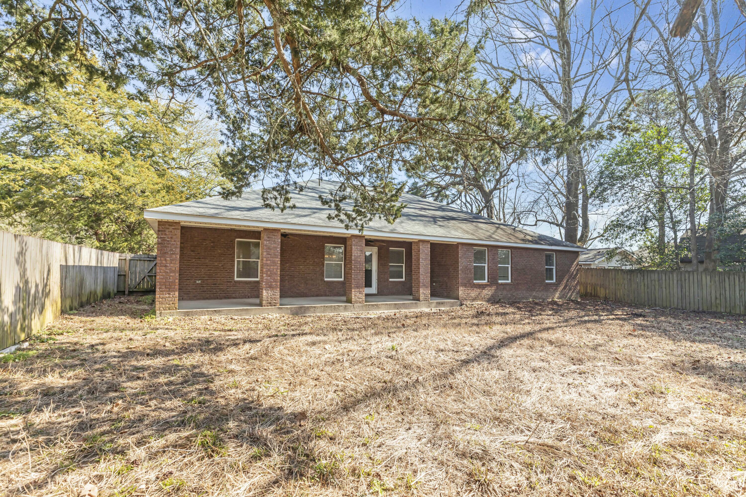 OAKLAND ADDN - Residential Lease