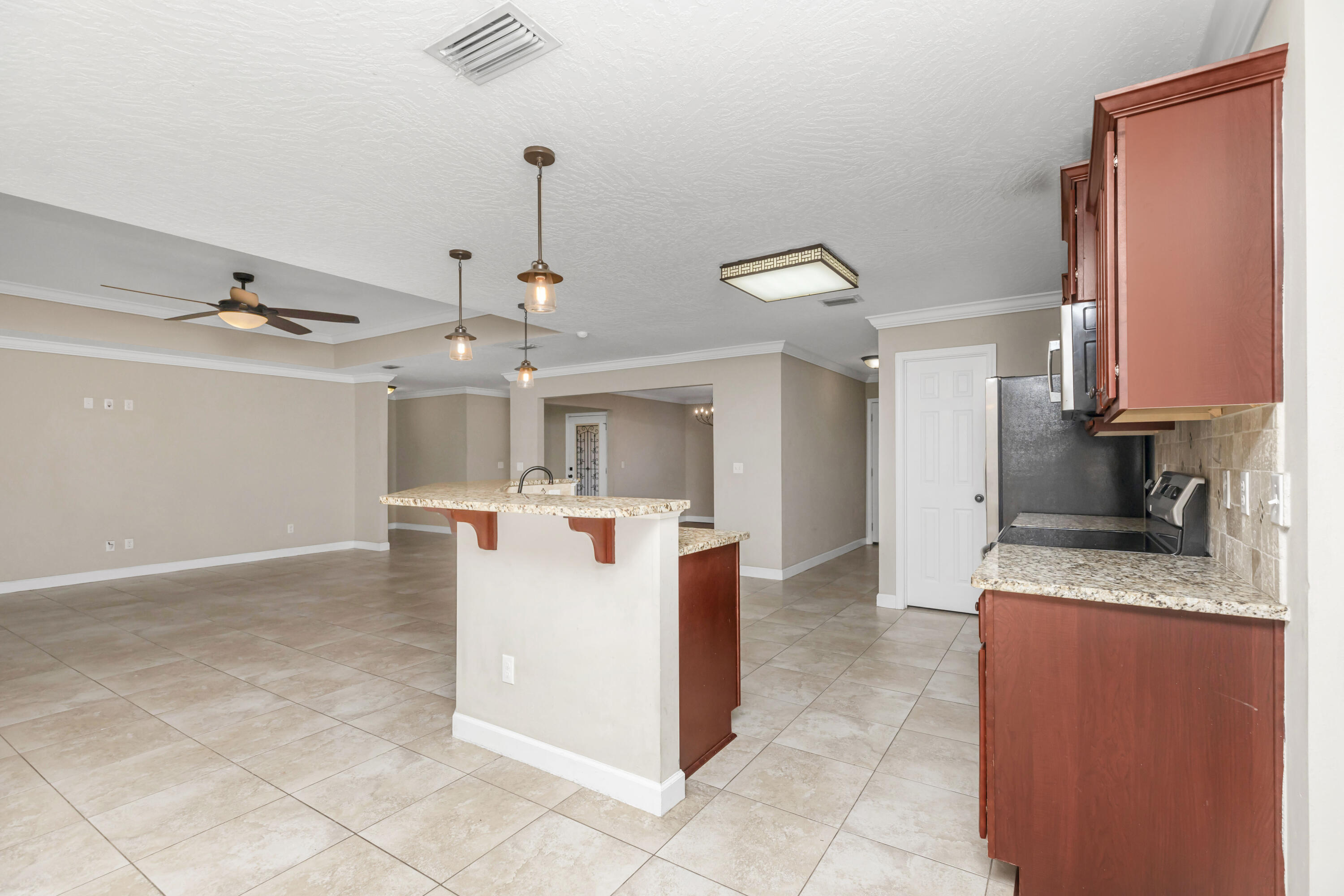 OAKLAND ADDN - Residential Lease