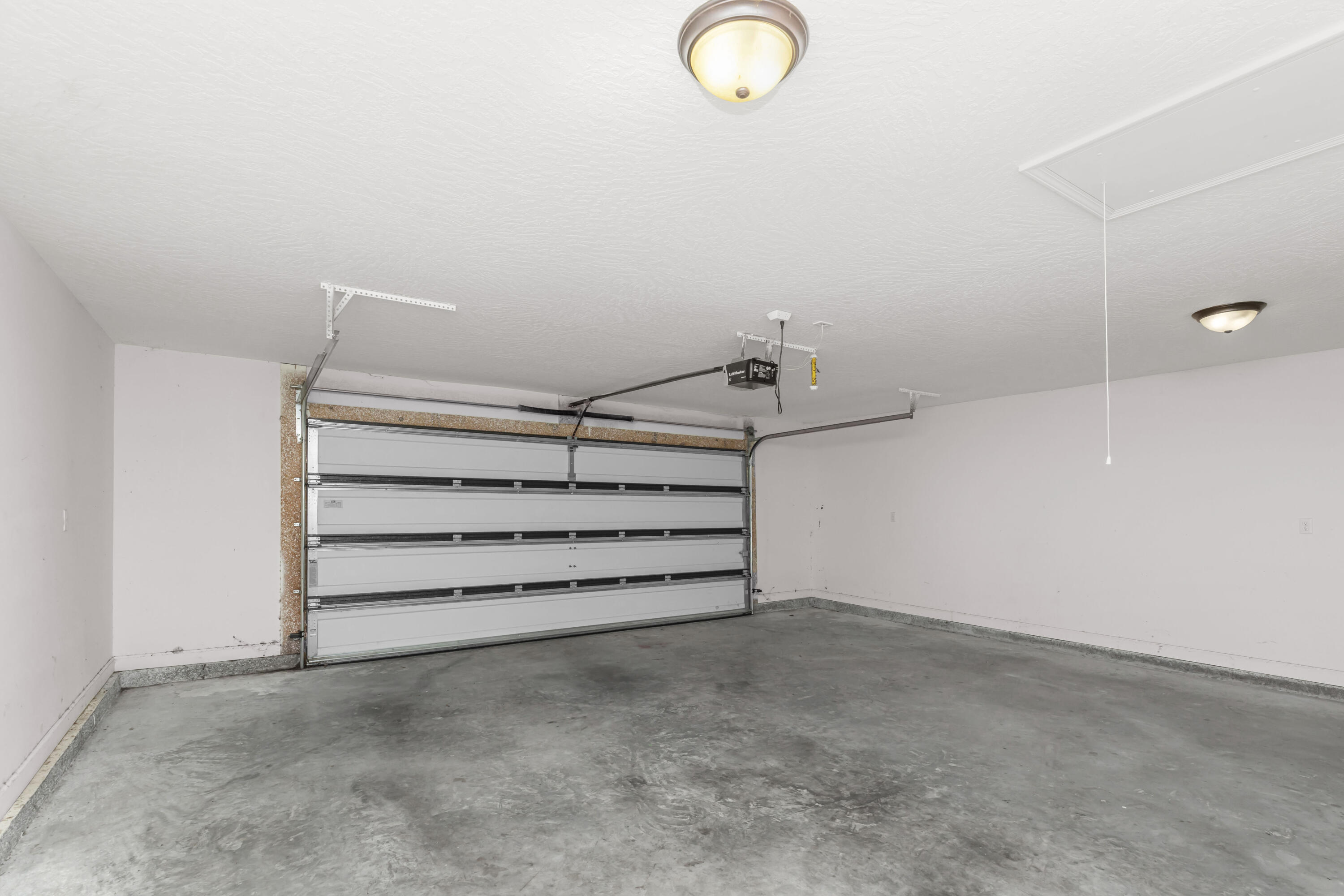 OAKLAND ADDN - Residential Lease