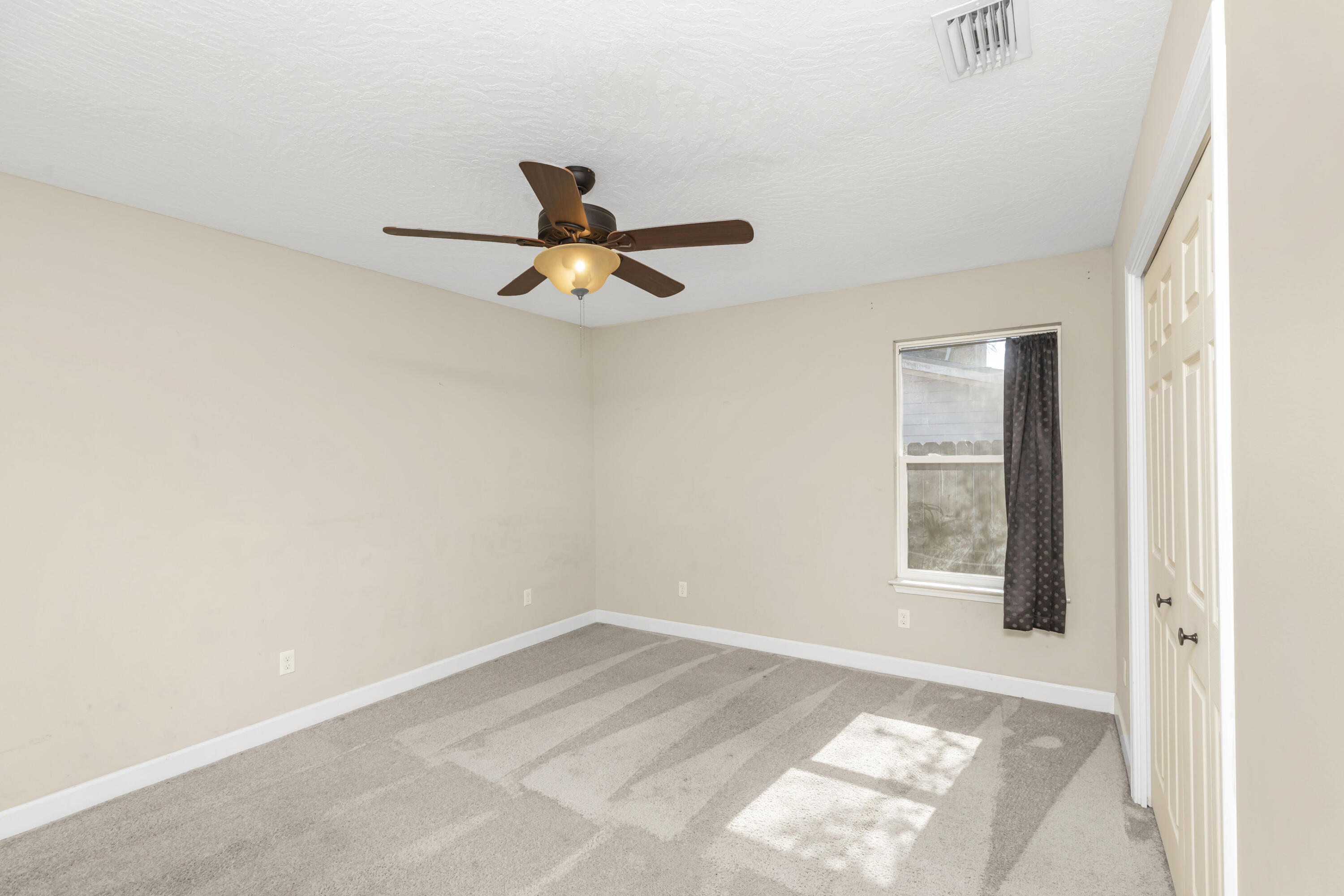 OAKLAND ADDN - Residential Lease