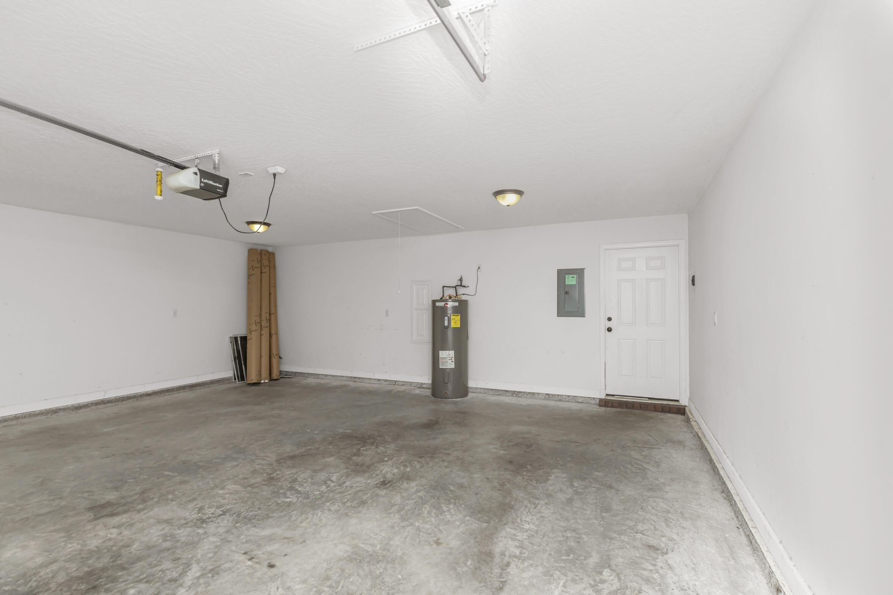 OAKLAND ADDN - Residential Lease