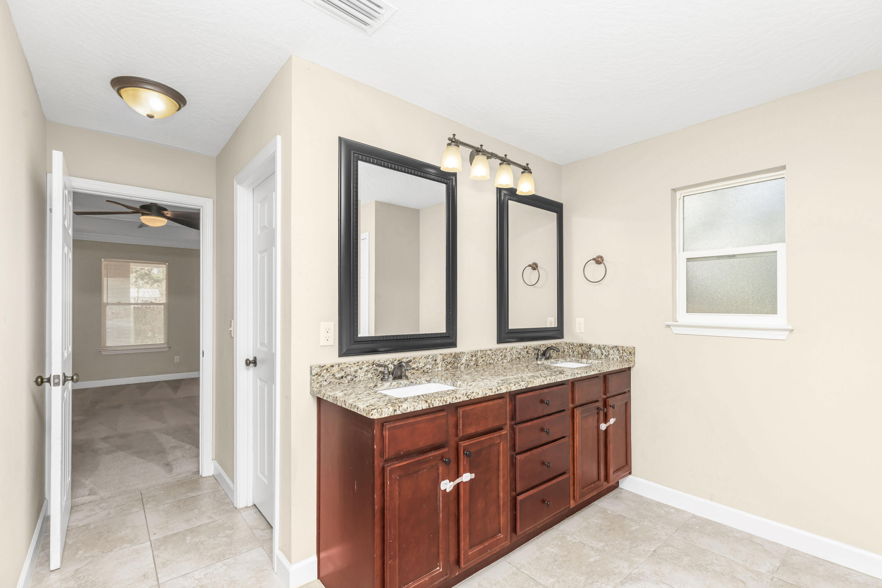 OAKLAND ADDN - Residential Lease