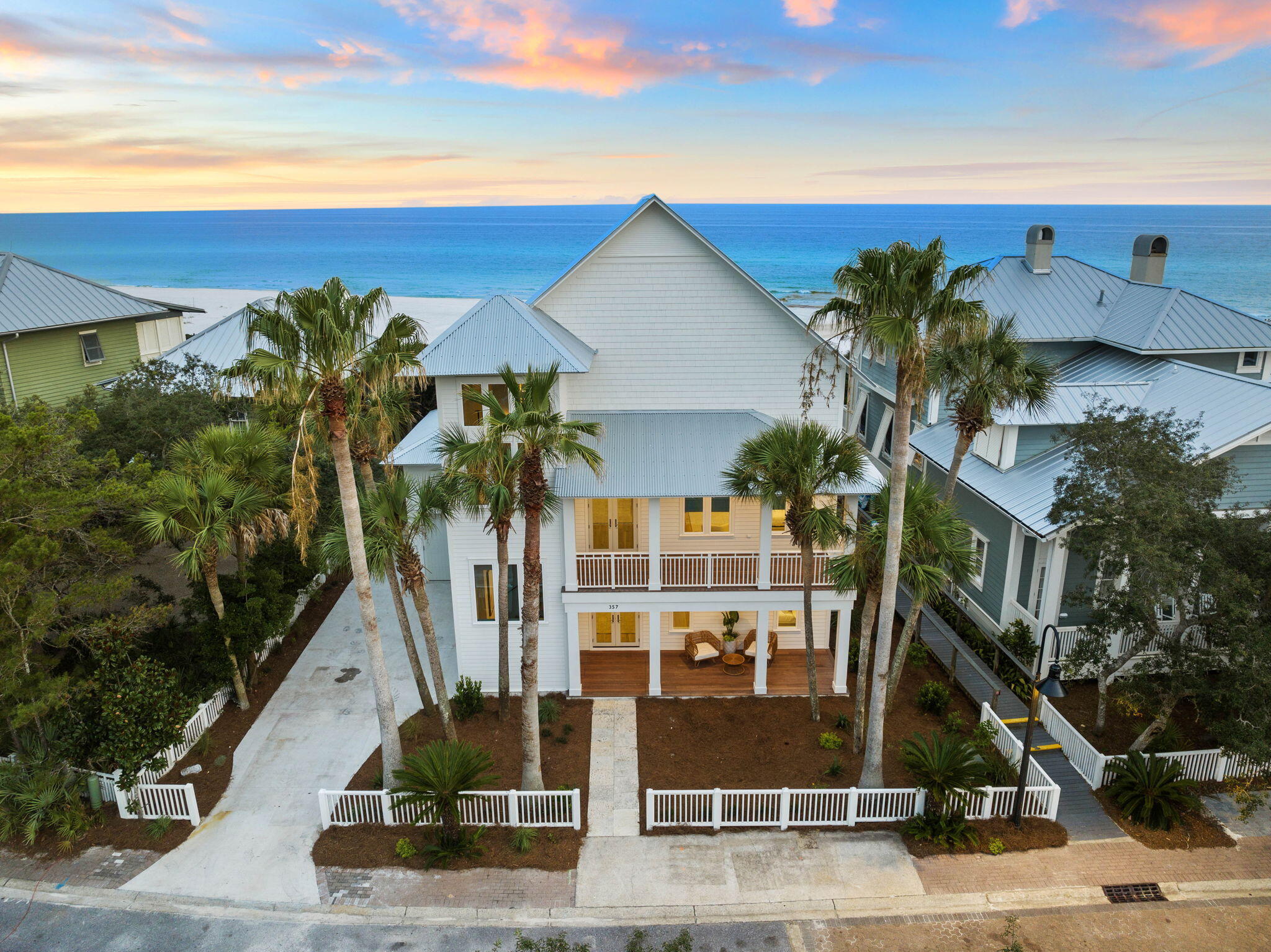 OLD FLORIDA BEACH - Residential