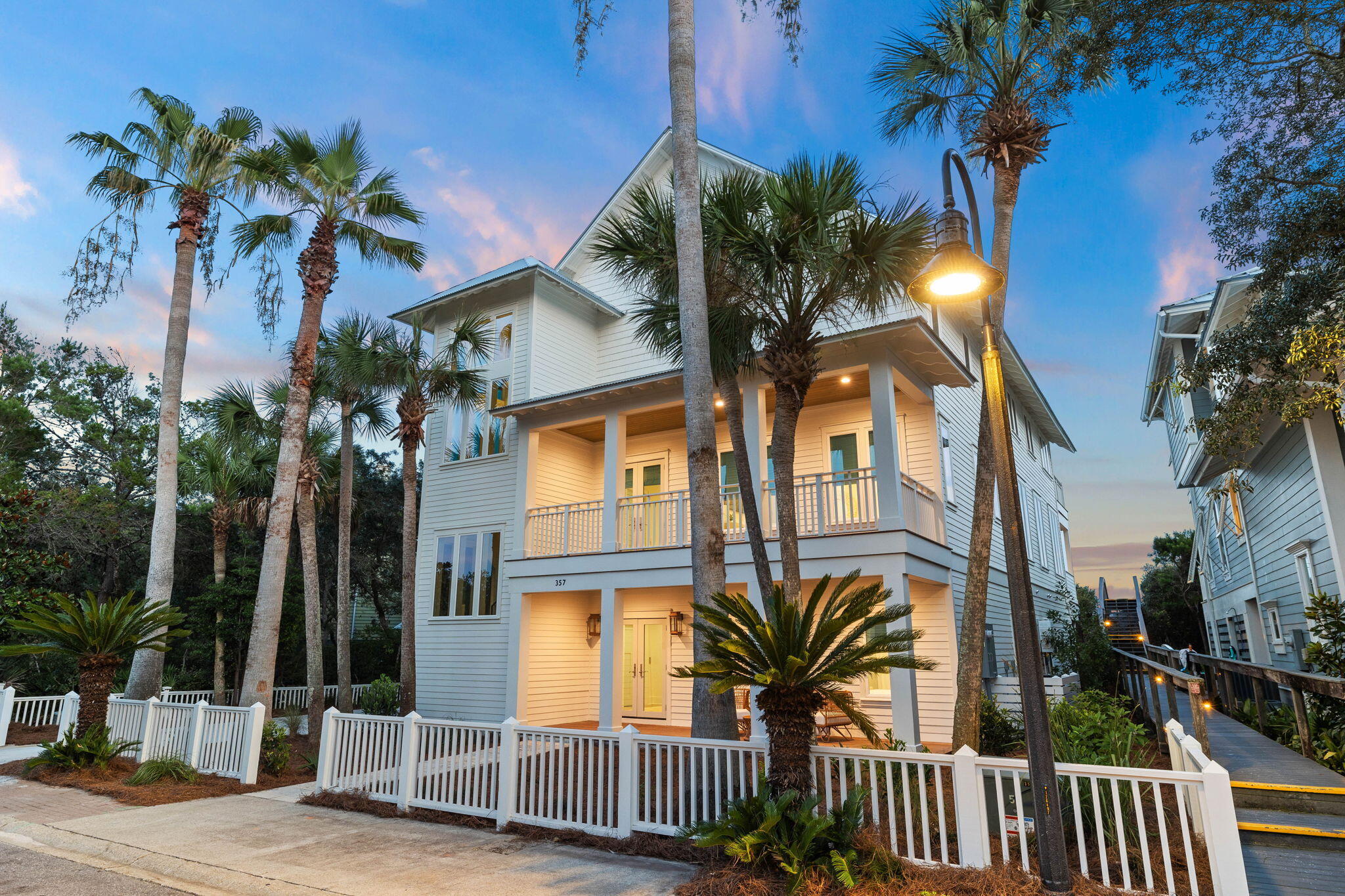 OLD FLORIDA BEACH - Residential