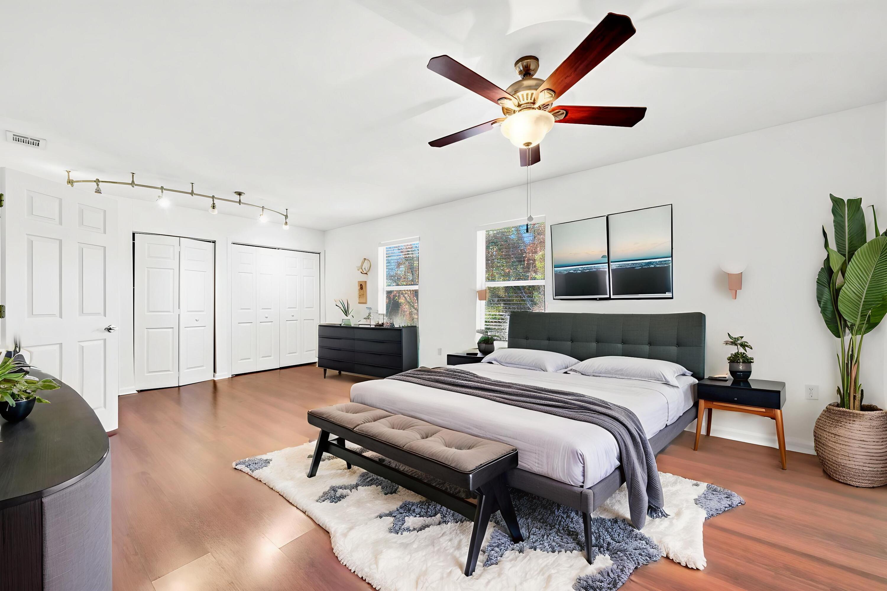 QUAIL LAKE - Residential