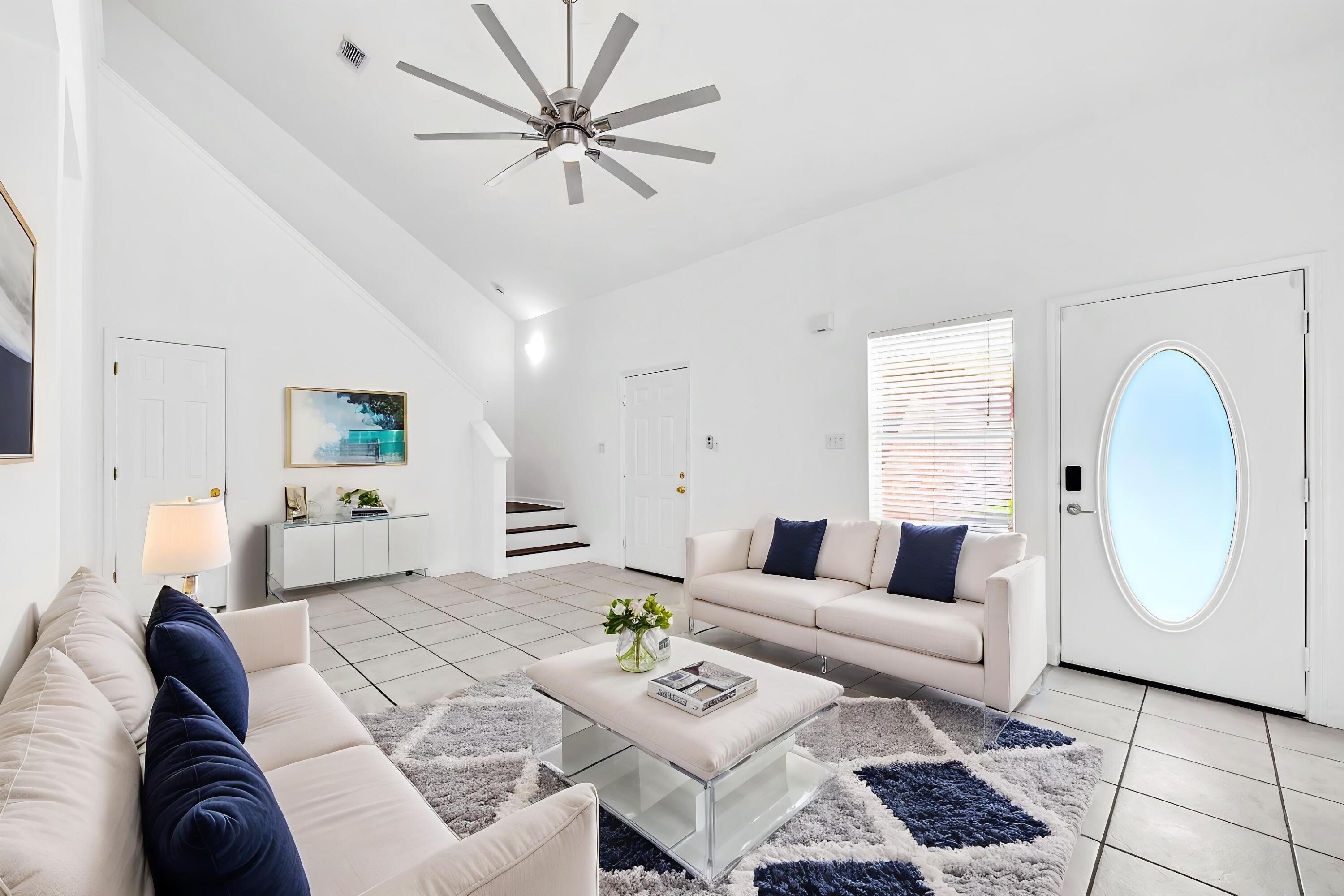 QUAIL LAKE - Residential