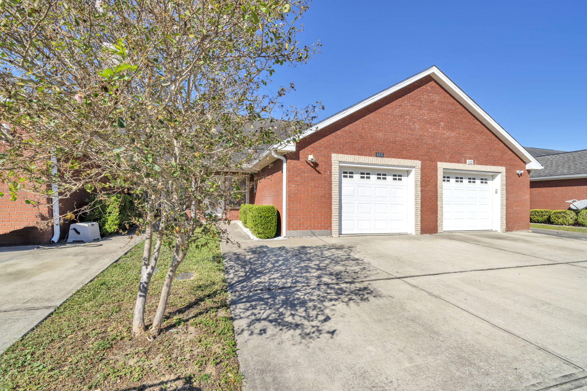 QUAIL LAKE - Residential