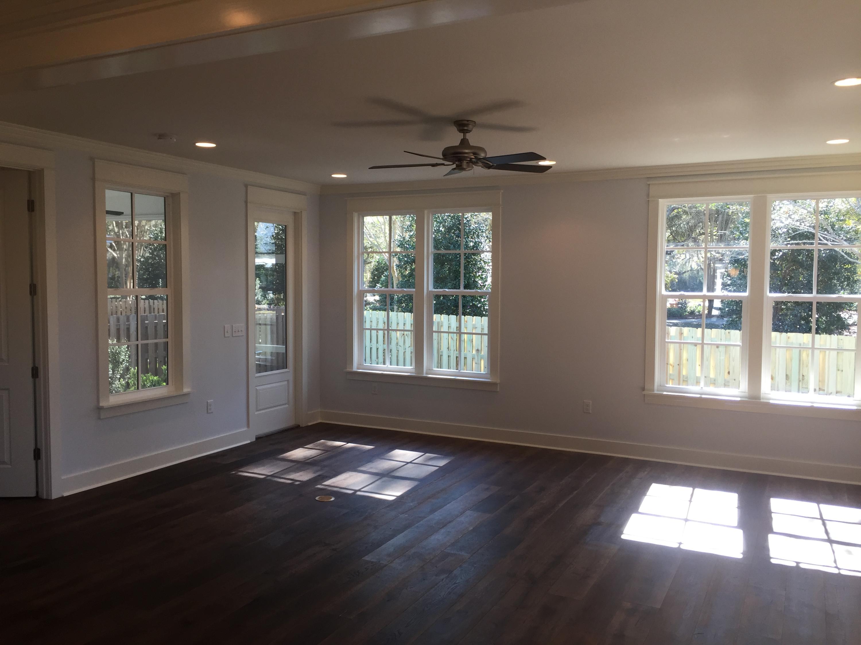 CARSON OAKS - Residential